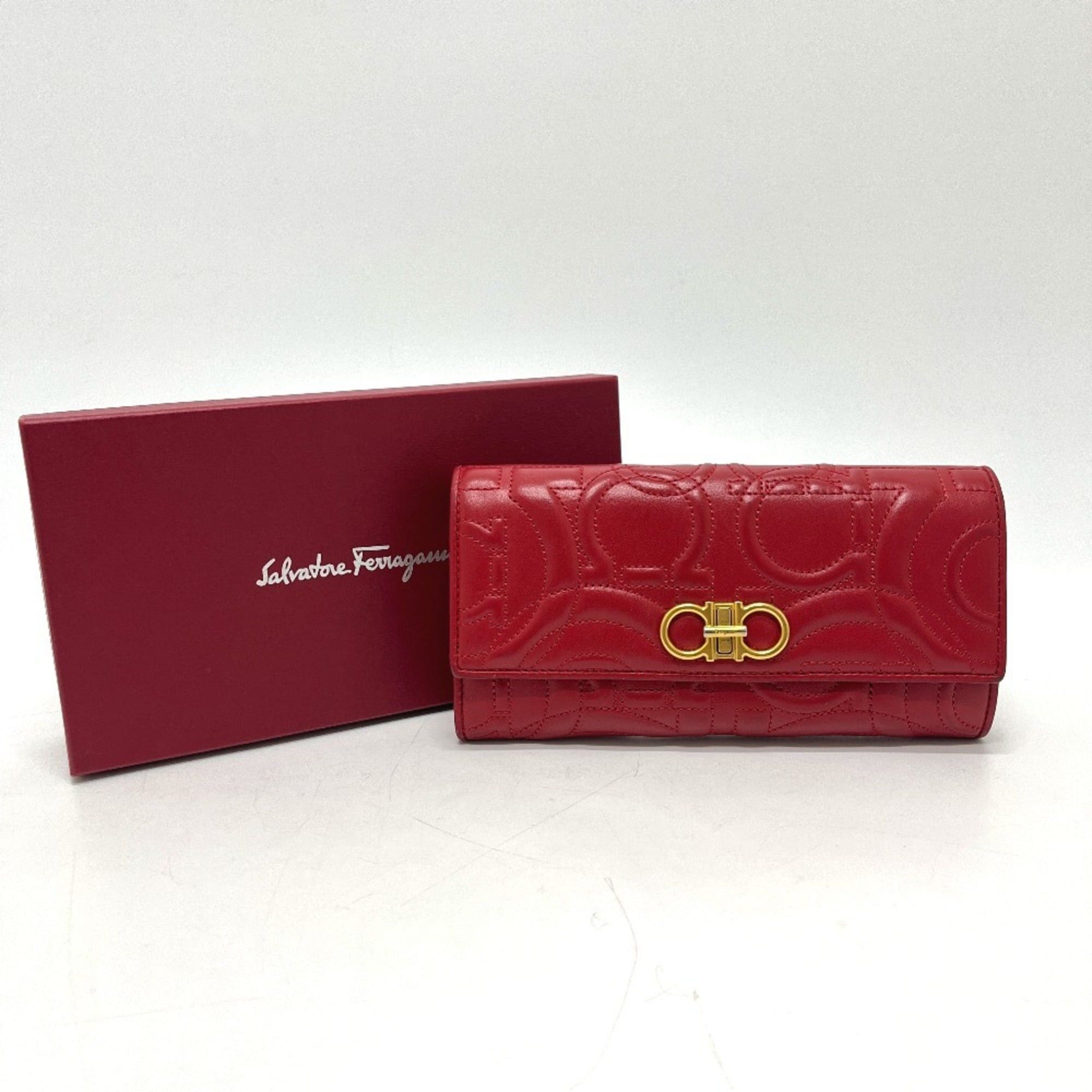 Salvatore Ferragamo Salvatore Ferragamo logo Gancini wallet with pass case, long wallet, leather, men's and women's, red. Size ONE SIZE - 18 Thumbnail