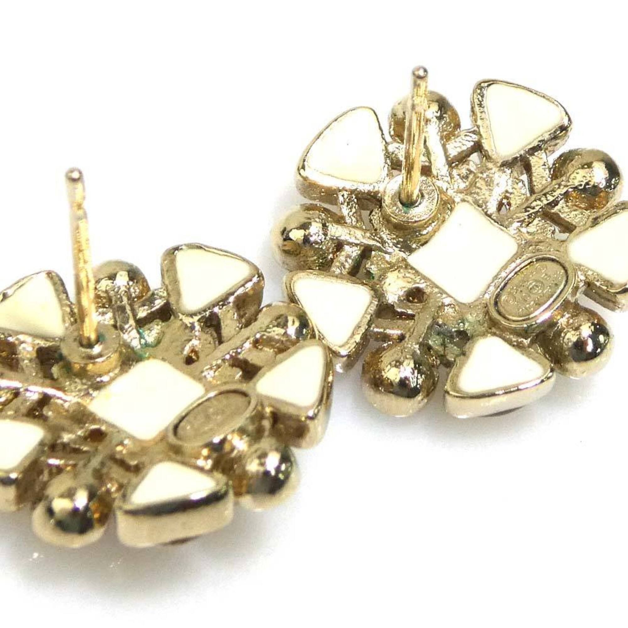 Chanel Chanel earrings, metal, faux pearl, resin, gold, women's, h32194a Size ONE SIZE - 6 Thumbnail