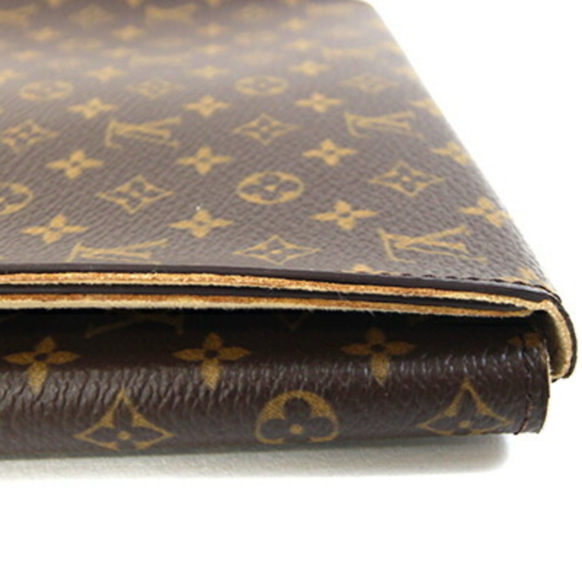 Louis Vuitton Louis Vuitton Monogram Case for Women and Men Size ONE SIZE - 5 Thumbnail