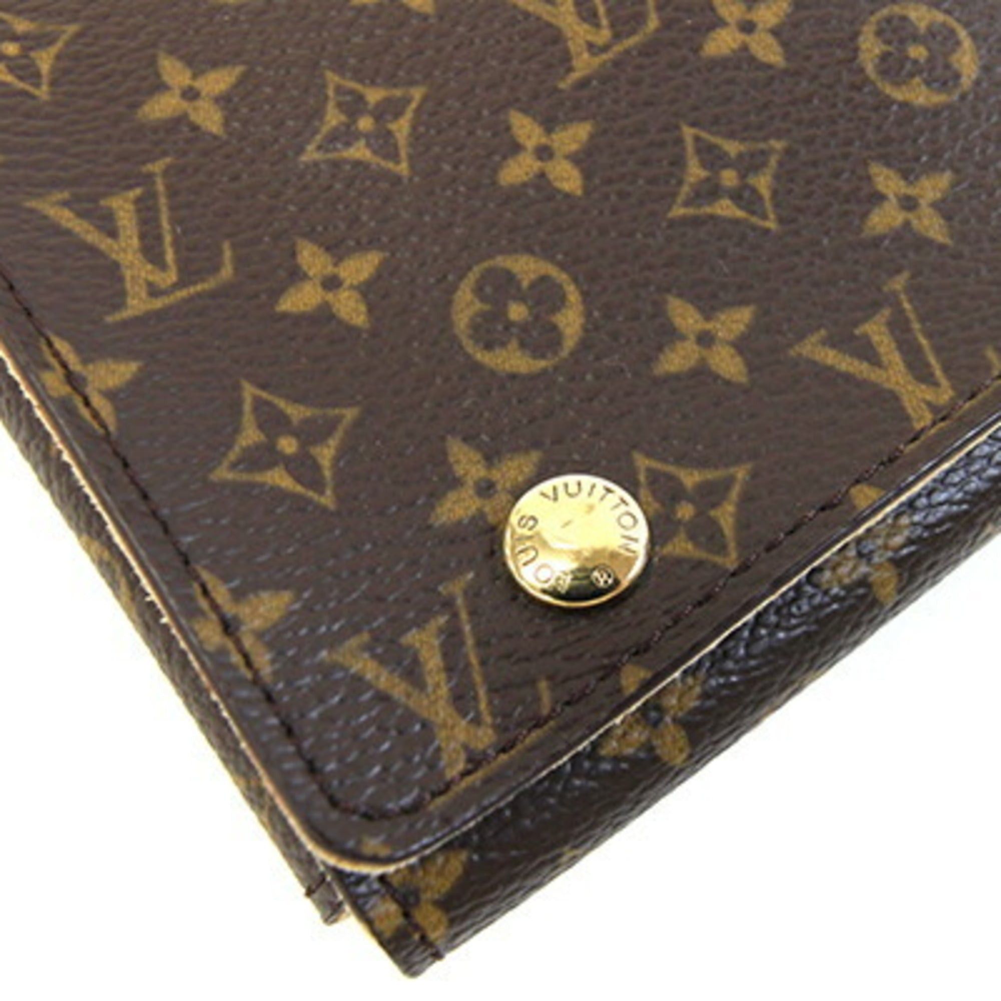 Louis Vuitton Louis Vuitton Monogram Case for Women and Men Size ONE SIZE - 9 Thumbnail