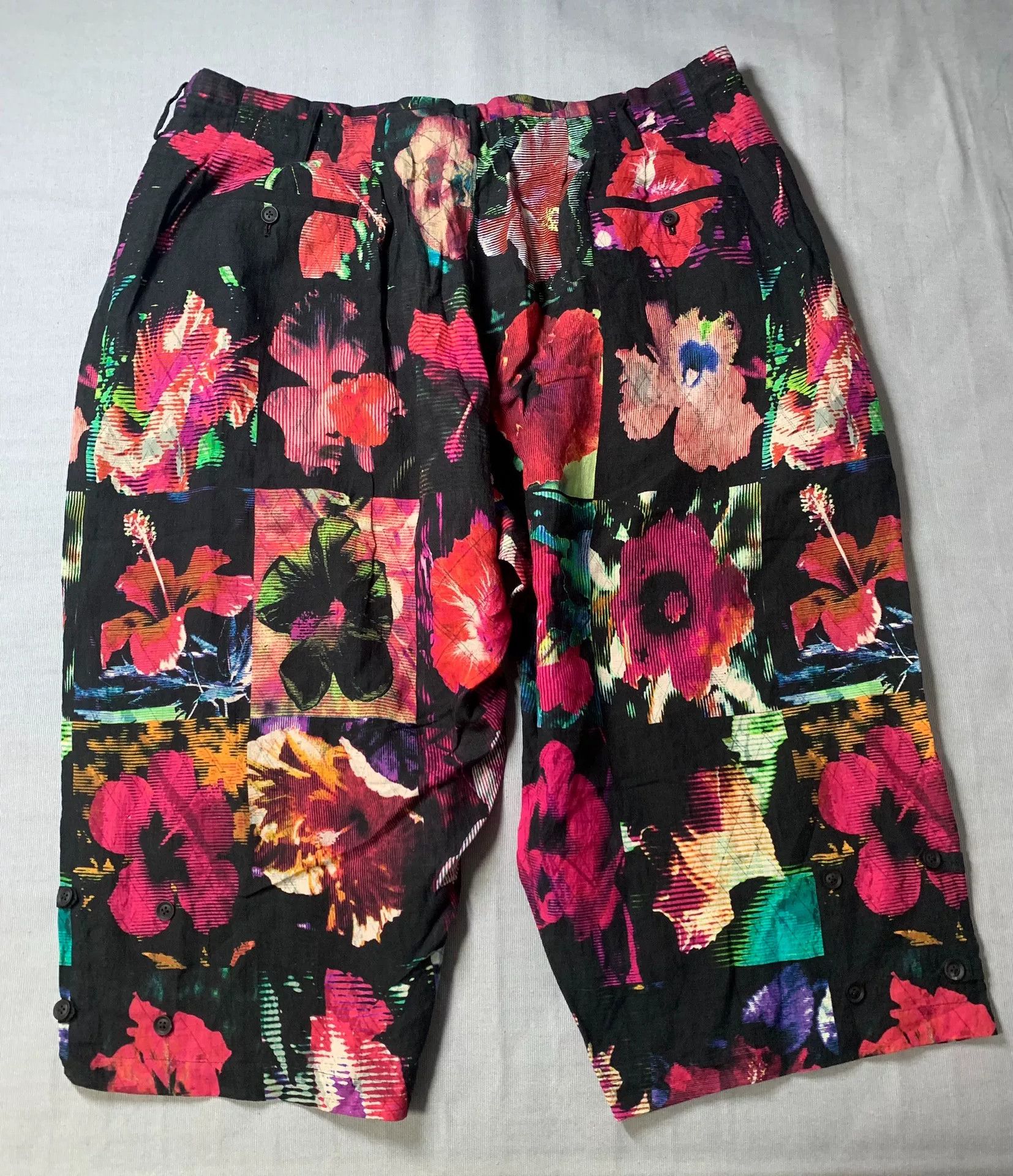Yohji Yamamoto Yohji Yamamoto 22SS Floral Print Casual Pants Size US 26 / EU 42 - 2 Thumbnail