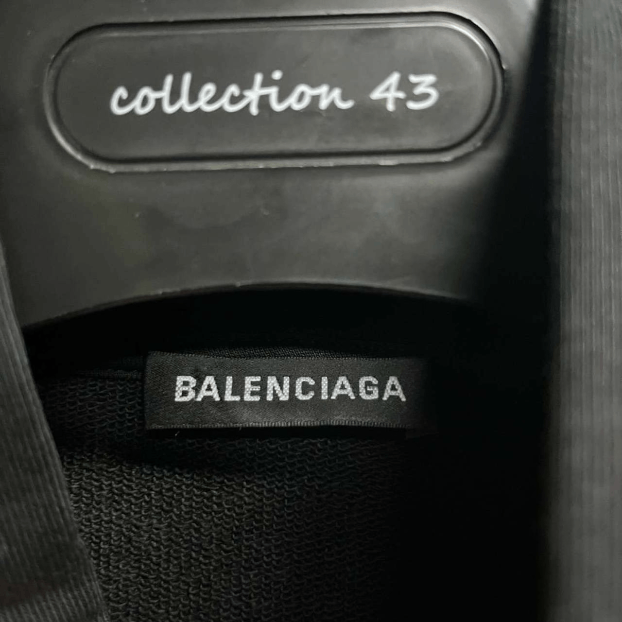 Balenciaga Balenciaga Black Letter Logo Hoodie Size US XS / EU 42 / 0 - 3 Thumbnail