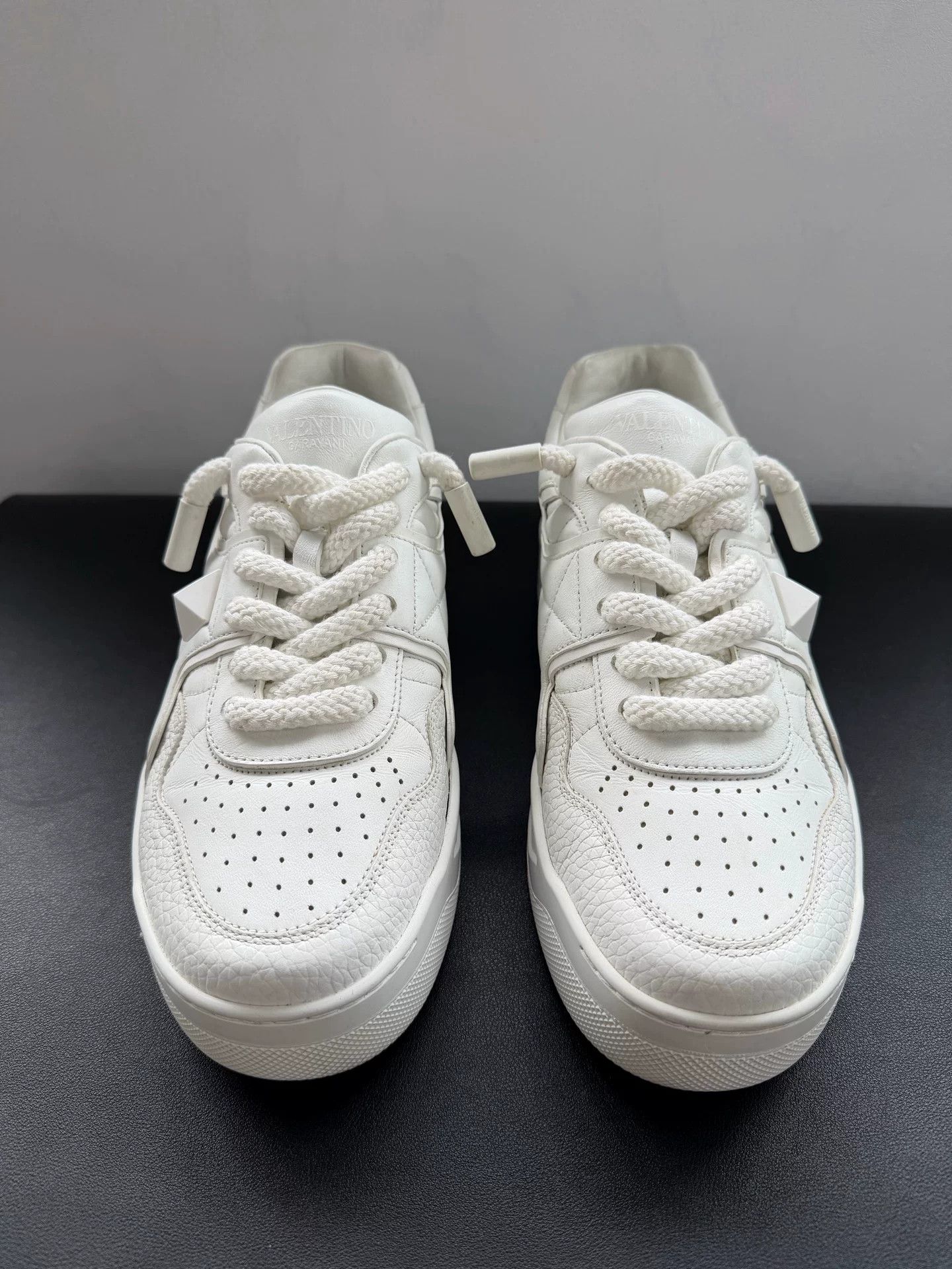 Valentino Valentino One Stuf White Star Sneakers Size US 9 / EU 42 - 2 Thumbnail