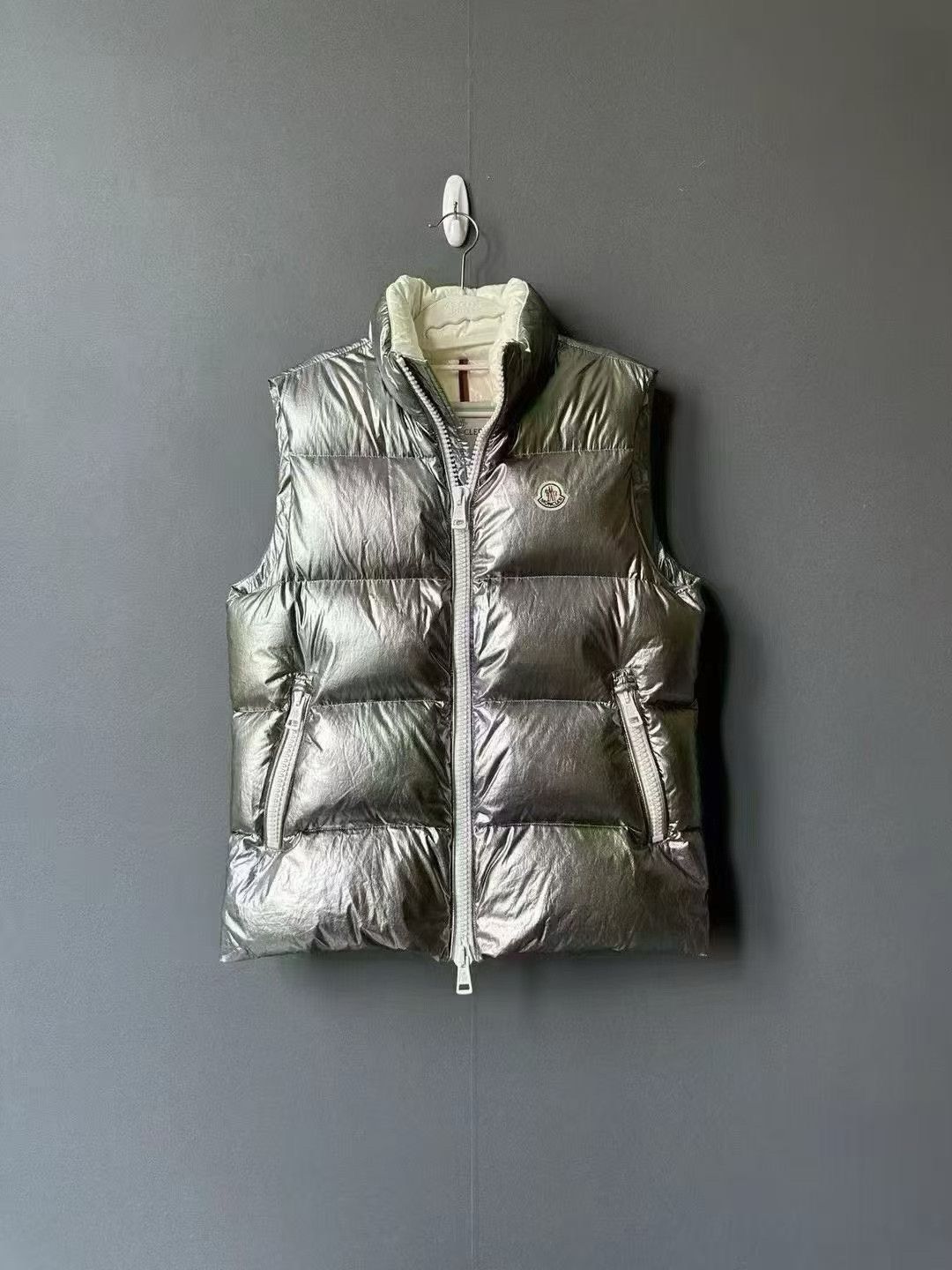 Moncler Moncler Dupres Silver Down Vest Size US L / EU 52-54 / 3 - 2 Thumbnail