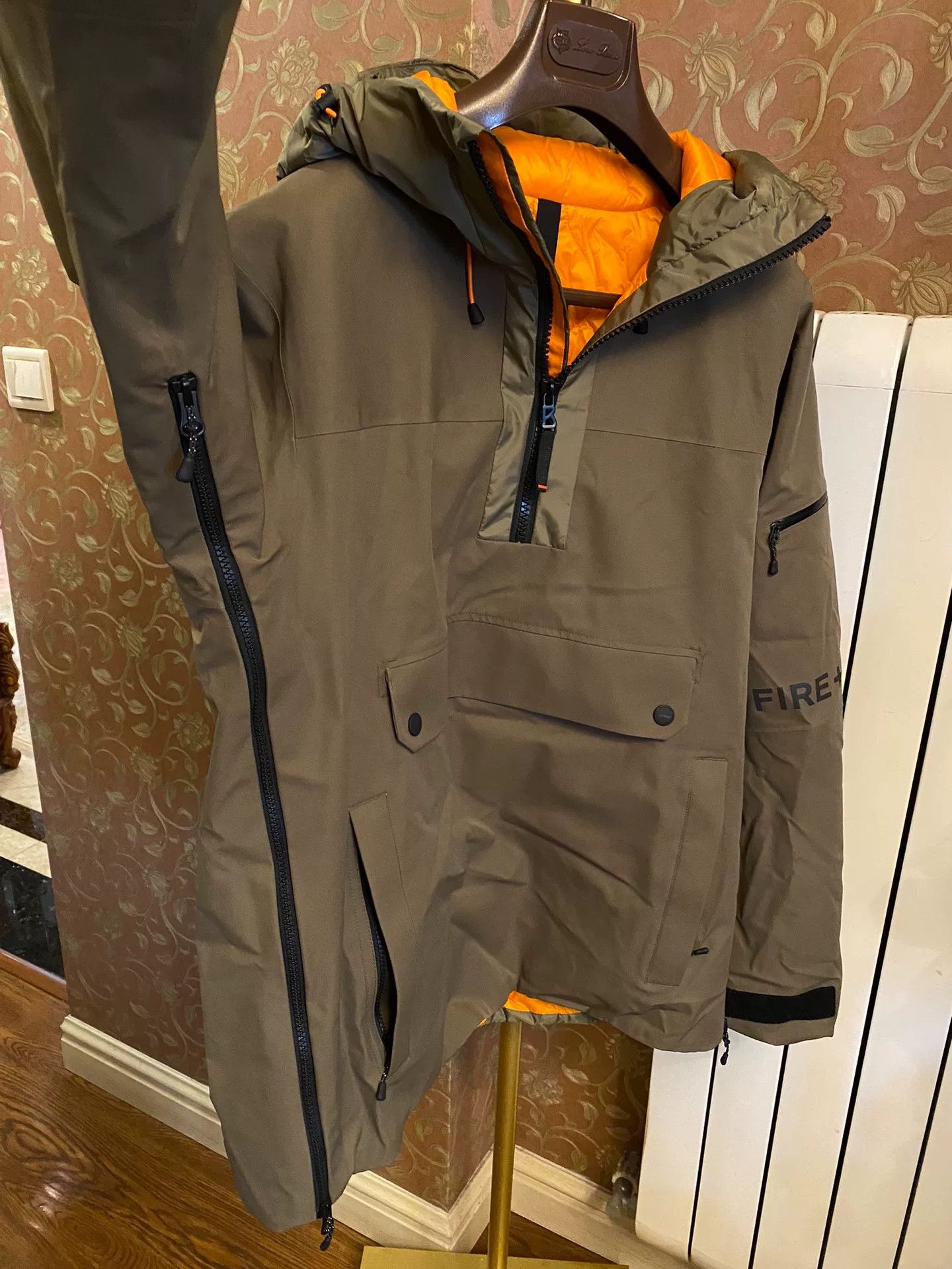 Bogner BOGNER Brown Ski Jacket Size US M / EU 48-50 / 2 - 3 Thumbnail