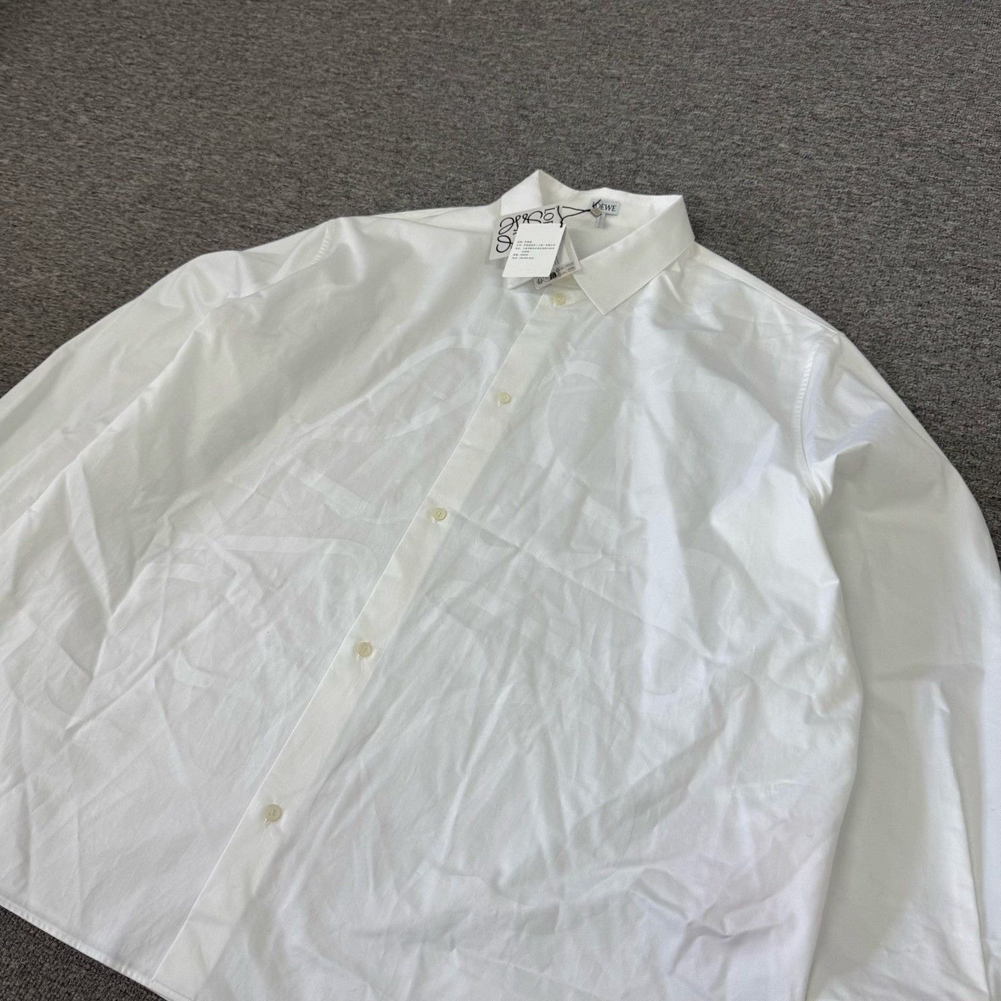 Loewe Loewe White Loose Logo Long-Sleeve Shirt Size US XS / EU 42 / 0 - 4 Thumbnail
