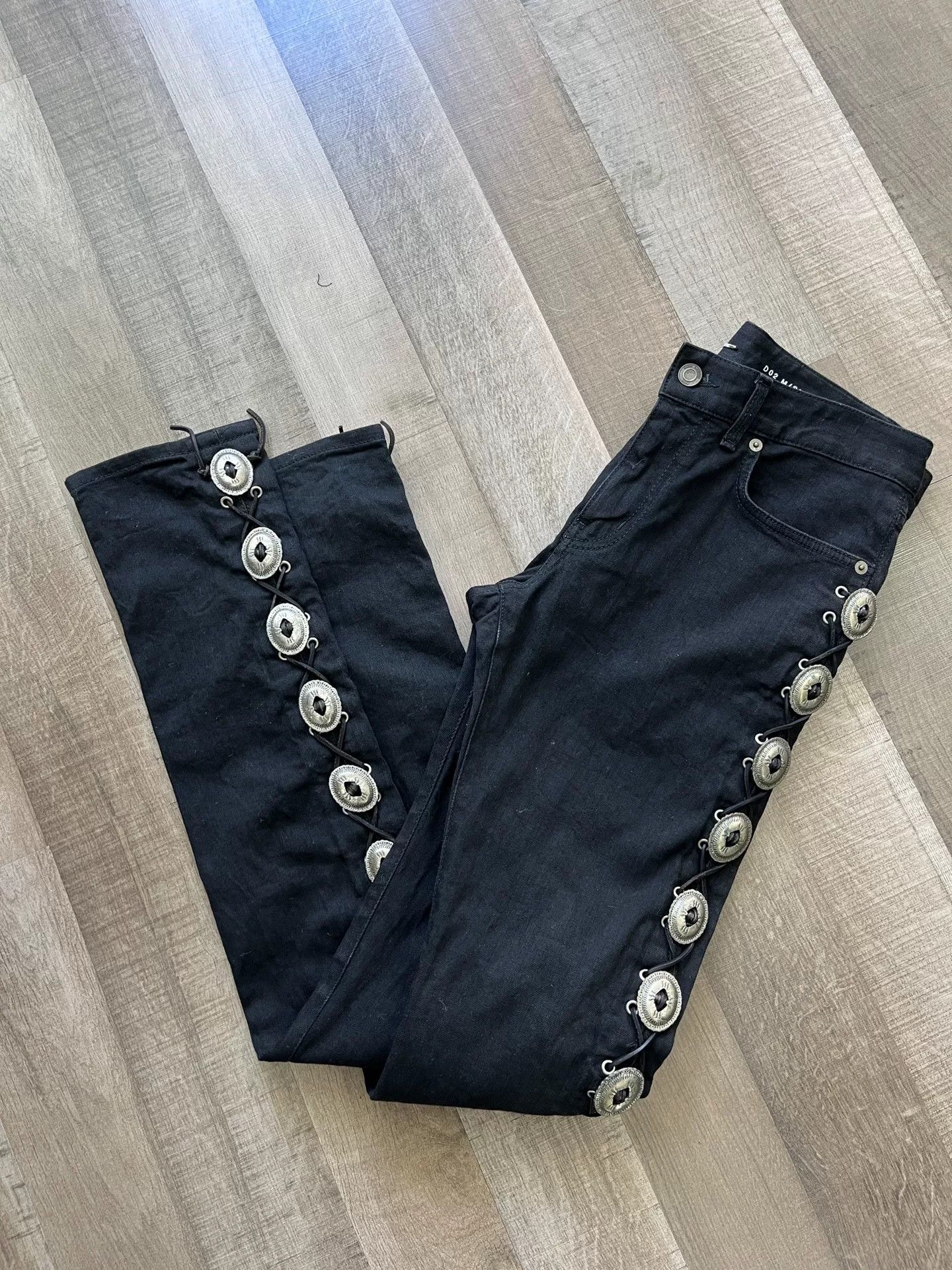 Saint Laurent Paris Saint Laurent Western Silver Button Denim Pants Size US 30 / EU 46 - 7 Thumbnail