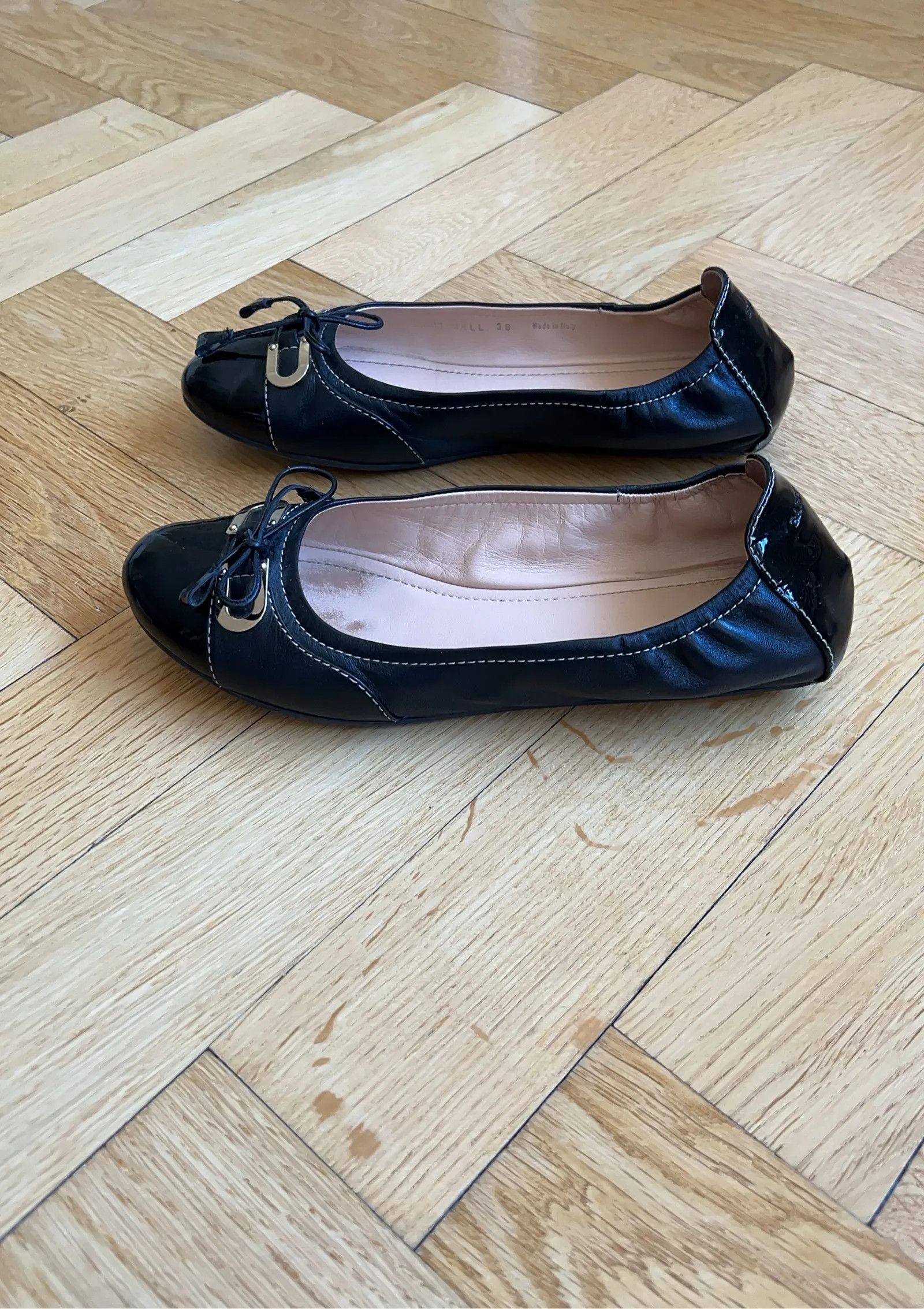 Bally Bally Black Kid Suede Ballet Flats Size US 8 / IT 38 - 4 Thumbnail