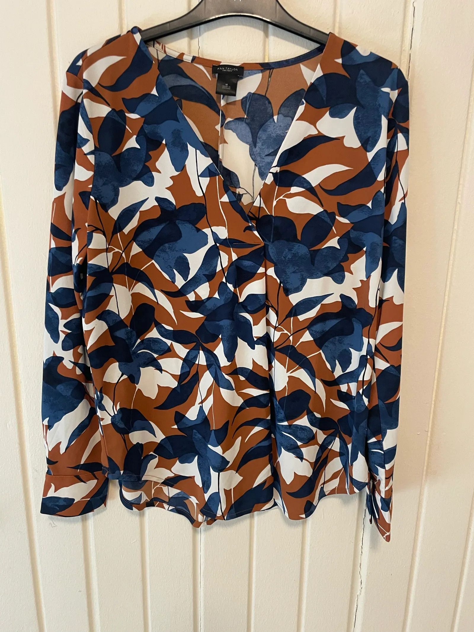 Ann Taylor Ann Taylor Mönstrad blus från Ann Taylor Blouse Size M / US 6-8 / IT 42-44 - 3 Thumbnail