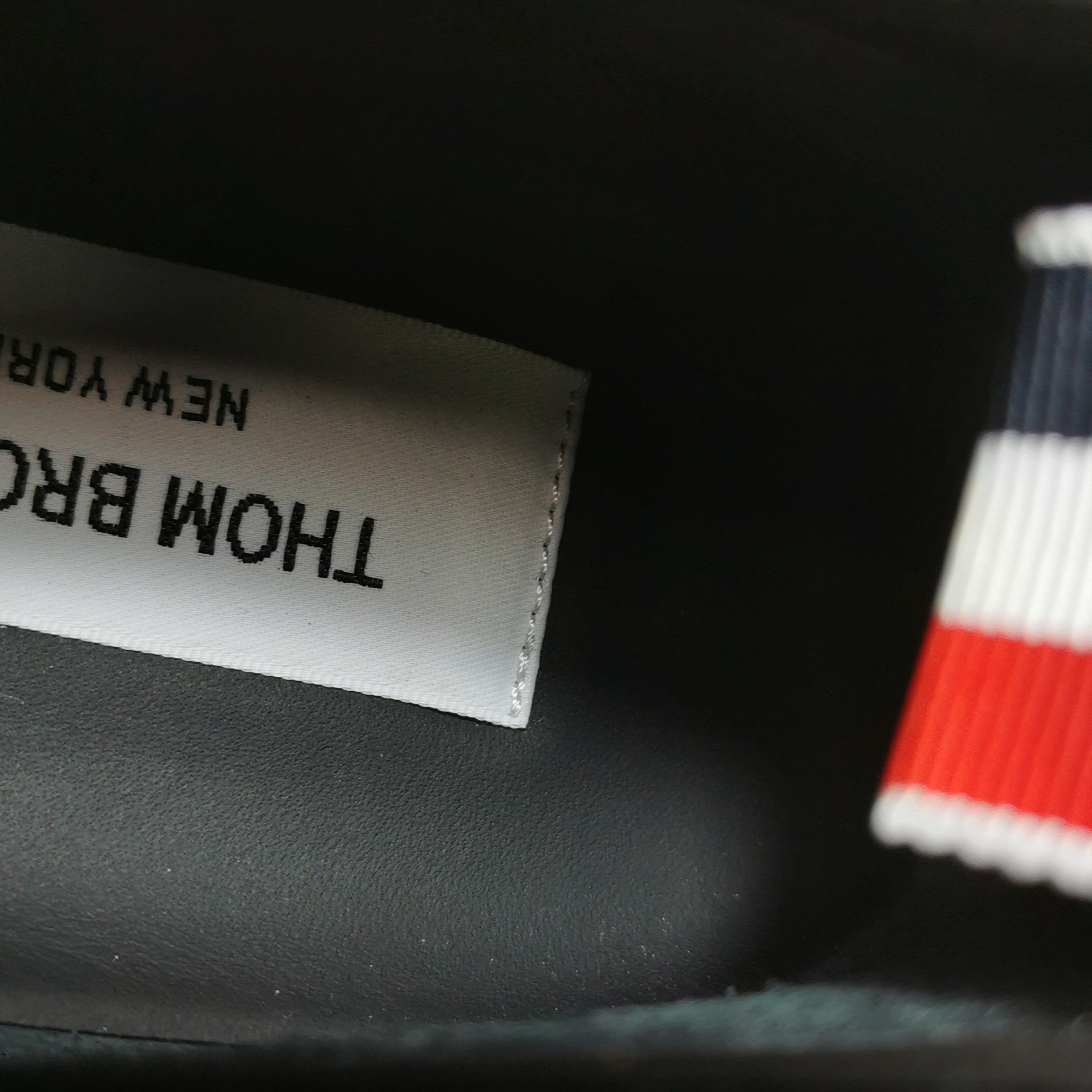 Thom Browne Thom Browne Men 9 Lowtop Sneakers Size US 9 / EU 42 - 13 Thumbnail