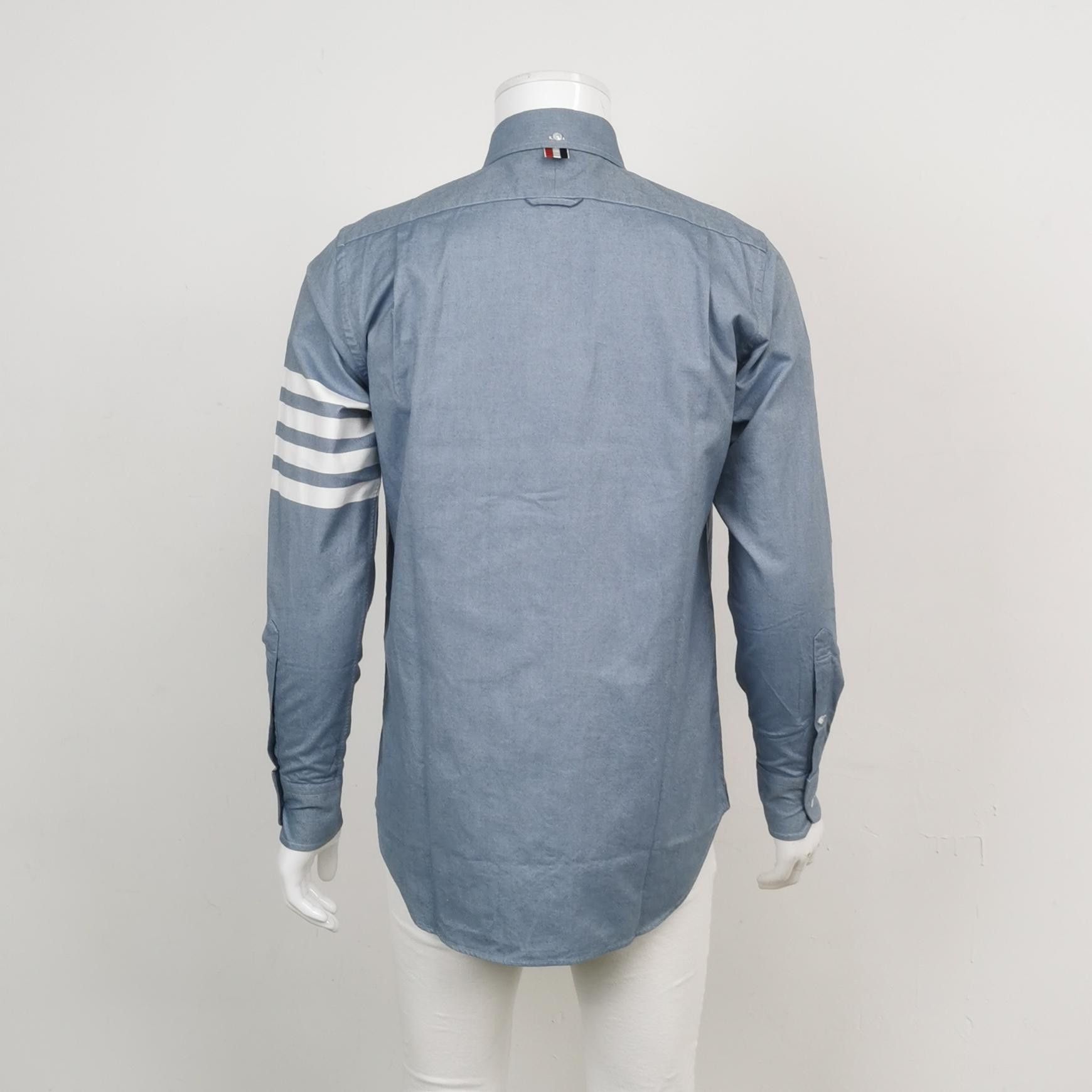 Thom Browne Thom Browne Men m Button Ups Size US M / EU 48-50 / 2 - 2 Thumbnail