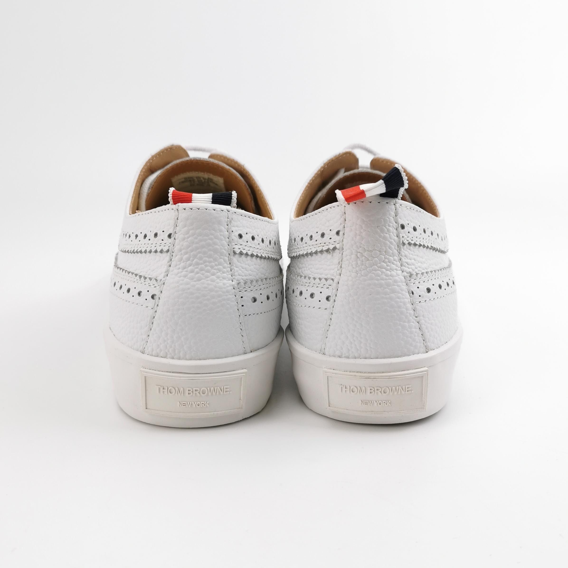 Thom Browne Thom Browne Men 7 Lowtop Sneakers Size US 7 / EU 40 - 4 Thumbnail