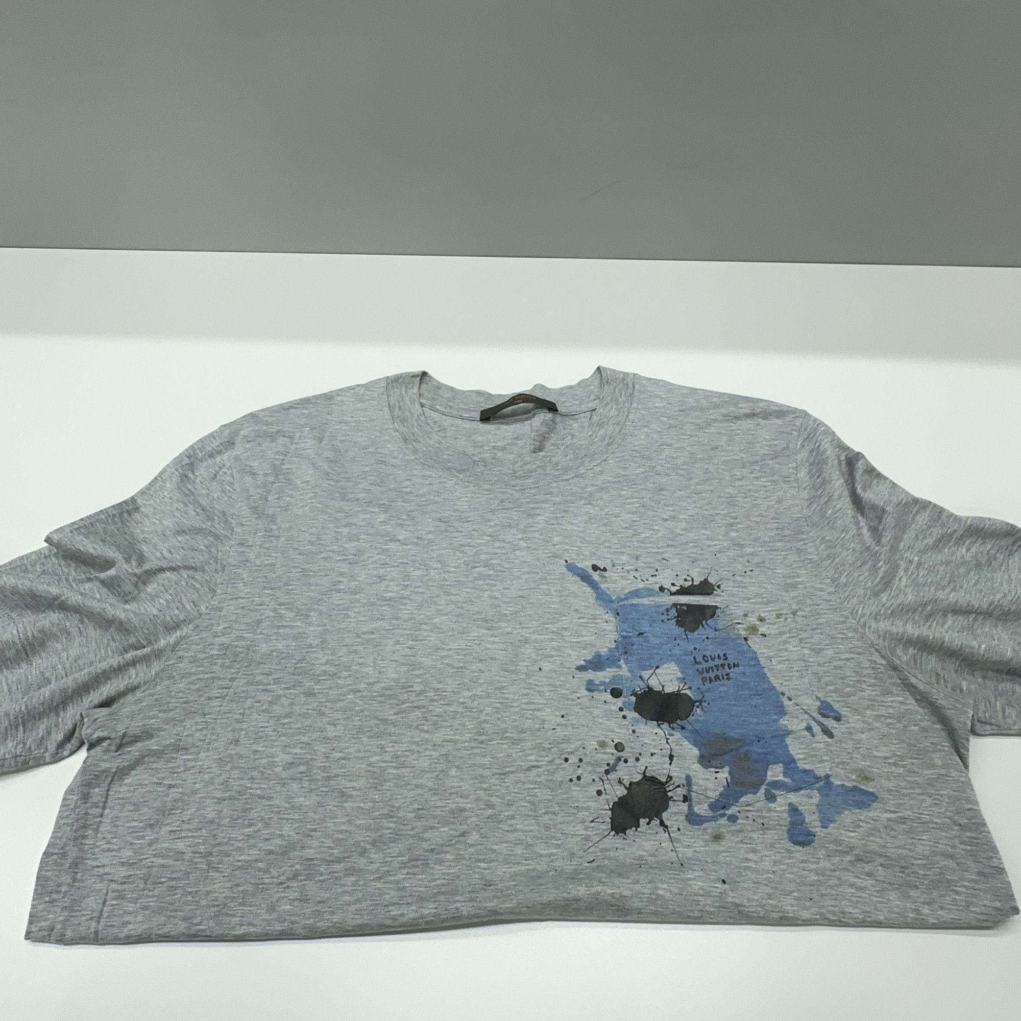 Louis Vuitton Louis Vuitton Paint Splatter T-Shirt L Size US L / EU 52-54 / 3 - 6 Thumbnail
