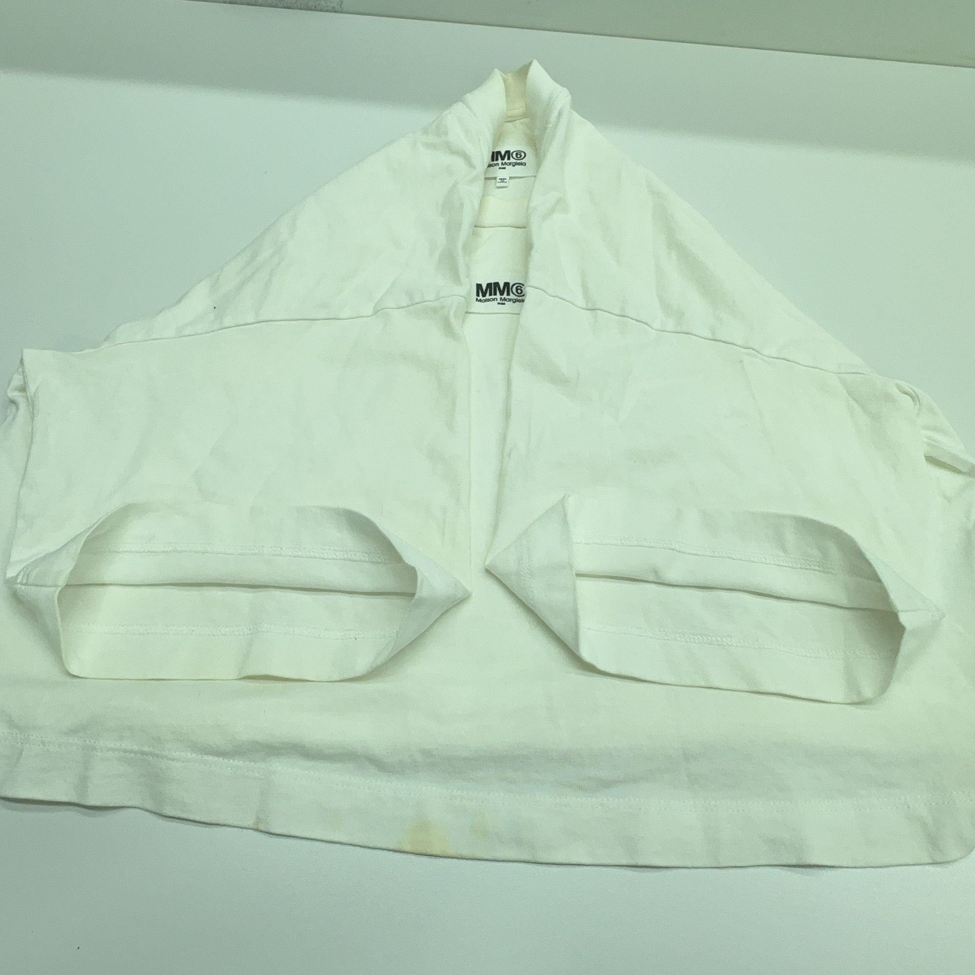 MM6 MM6 Maison Margiela Logo Patch T-Shirt Size XS Size XS / US 0-2 / IT 36-38 - 11 Thumbnail