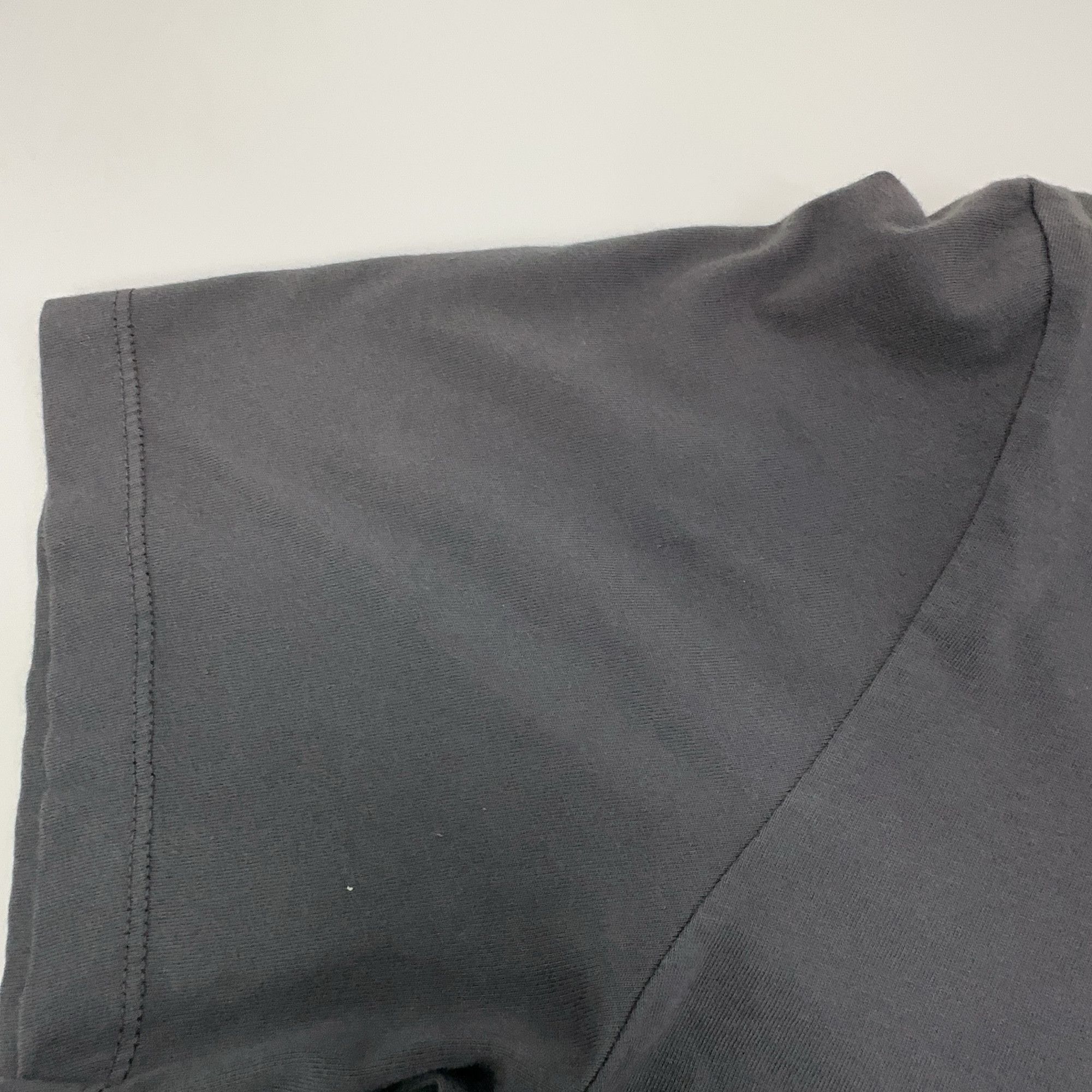 Maison Margiela Maison Margiela Charcoal T-Shirt Size S Size US S / EU 44-46 / 1 - 9 Thumbnail