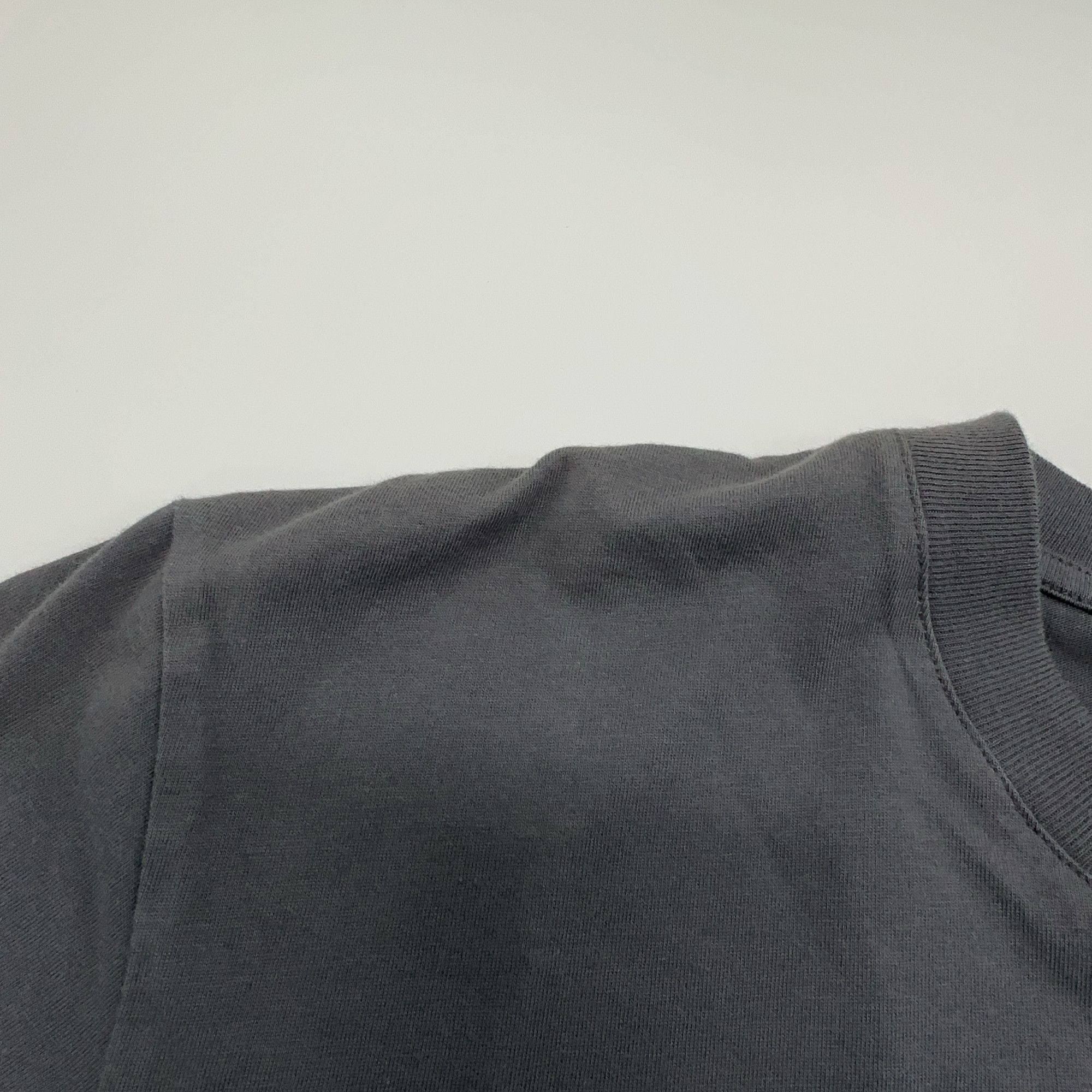 Maison Margiela Maison Margiela Charcoal T-Shirt Size S Size US S / EU 44-46 / 1 - 8 Thumbnail