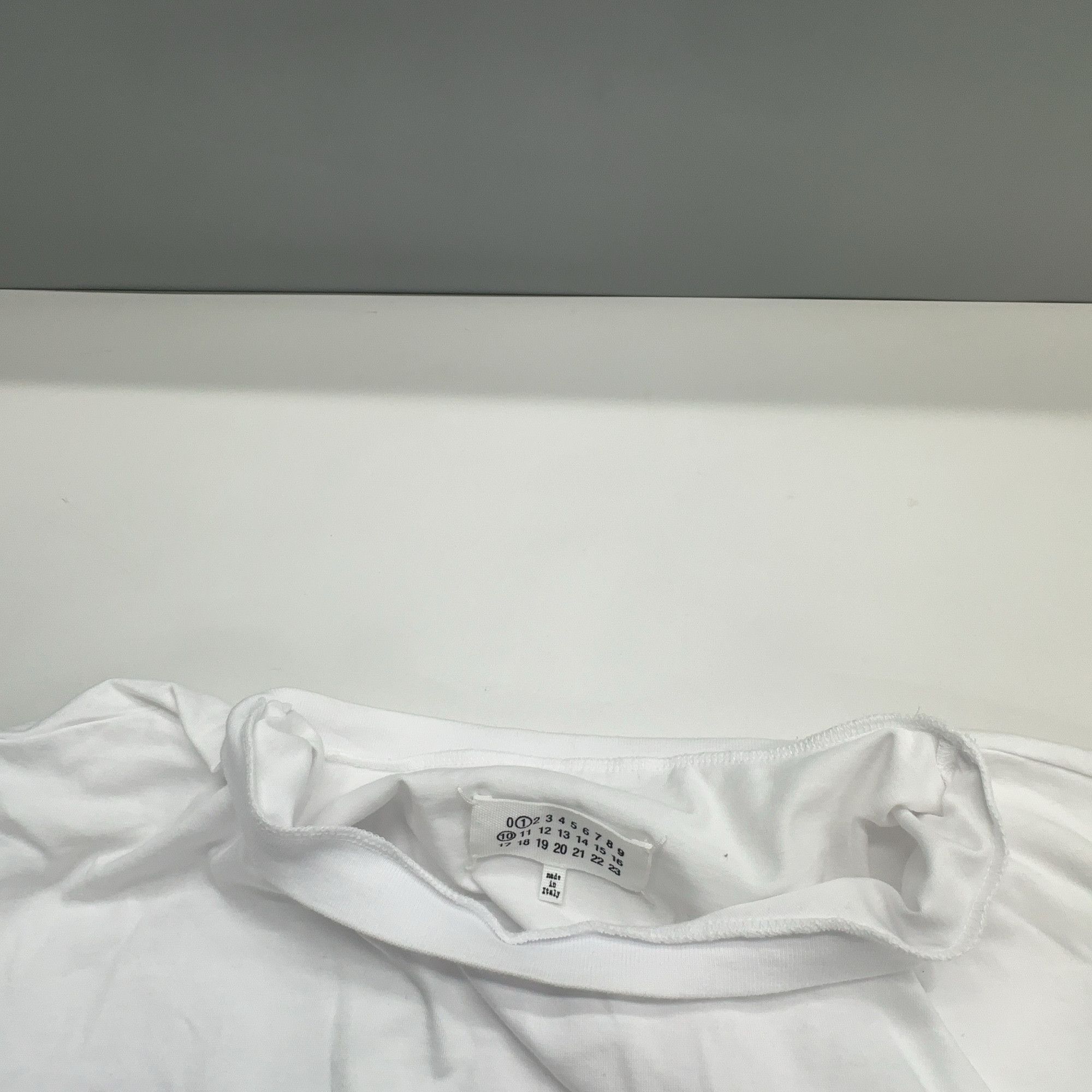 Maison Margiela Maison Margiela Logo 520 T-Shirt Size S Size US S / EU 44-46 / 1 - 5 Thumbnail