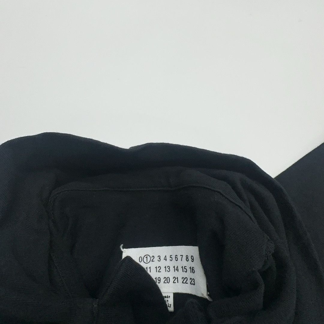 Maison Margiela Maison Margiela Logo Polo Shirt Size S Size US S / EU 44-46 / 1 - 5 Thumbnail