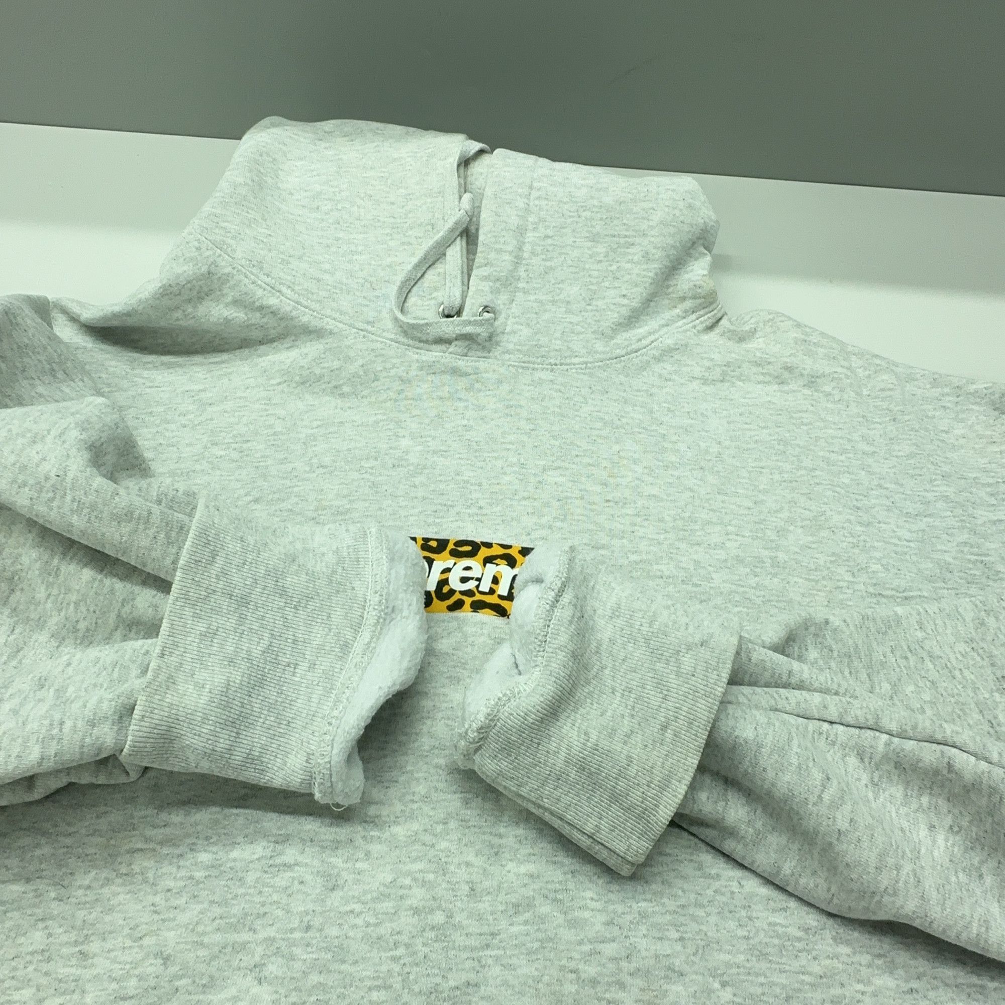 Supreme Supreme Leopard Box Logo Hoodie Size L Size US L / EU 52-54 / 3 - 15 Thumbnail