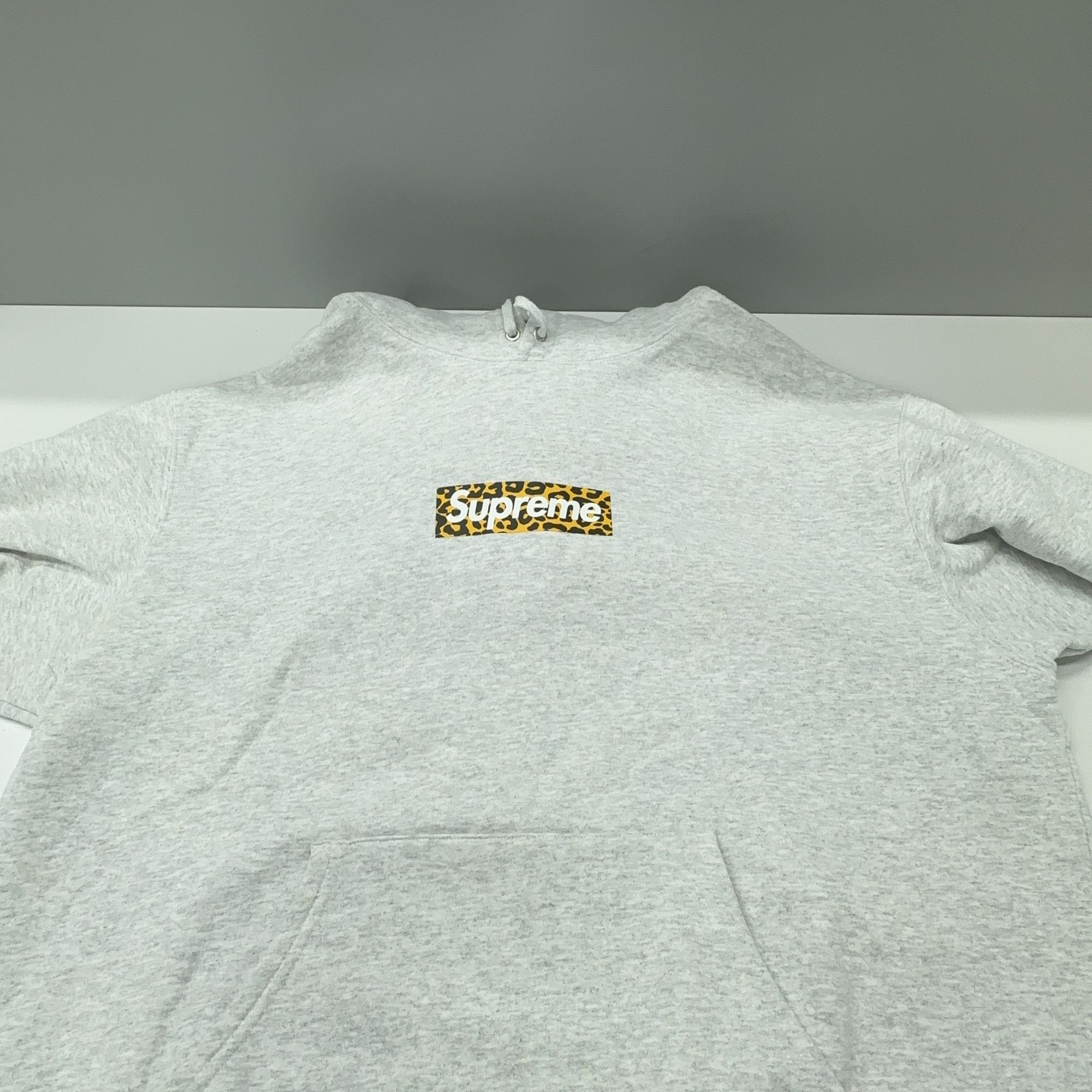 Supreme Supreme Leopard Box Logo Hoodie Size L Size US L / EU 52-54 / 3 - 11 Thumbnail