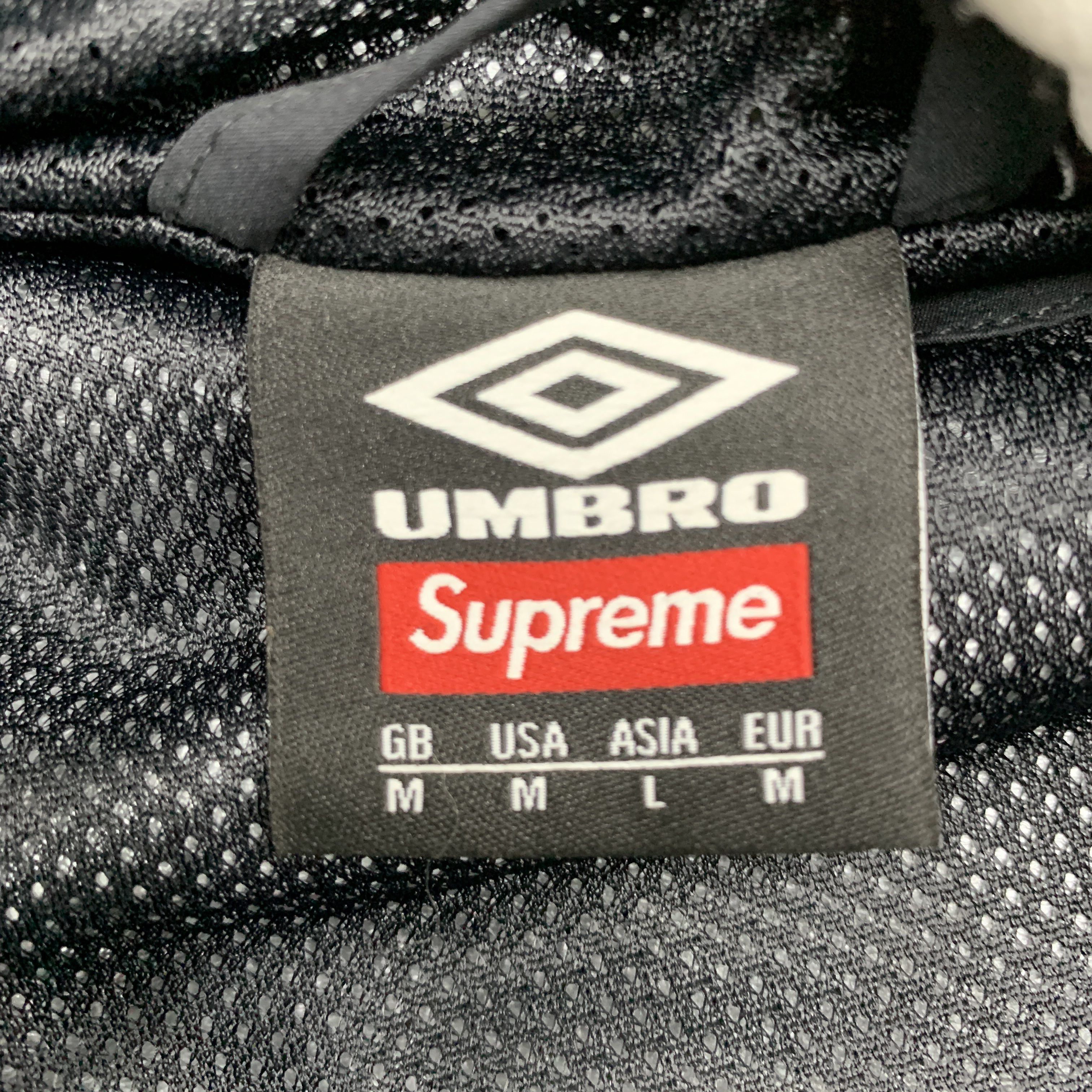 Supreme × Umbro Supreme x Umbro GORE-TEX Shell Jacket Size M Size US M / EU 48-50 / 2 - 3 Thumbnail