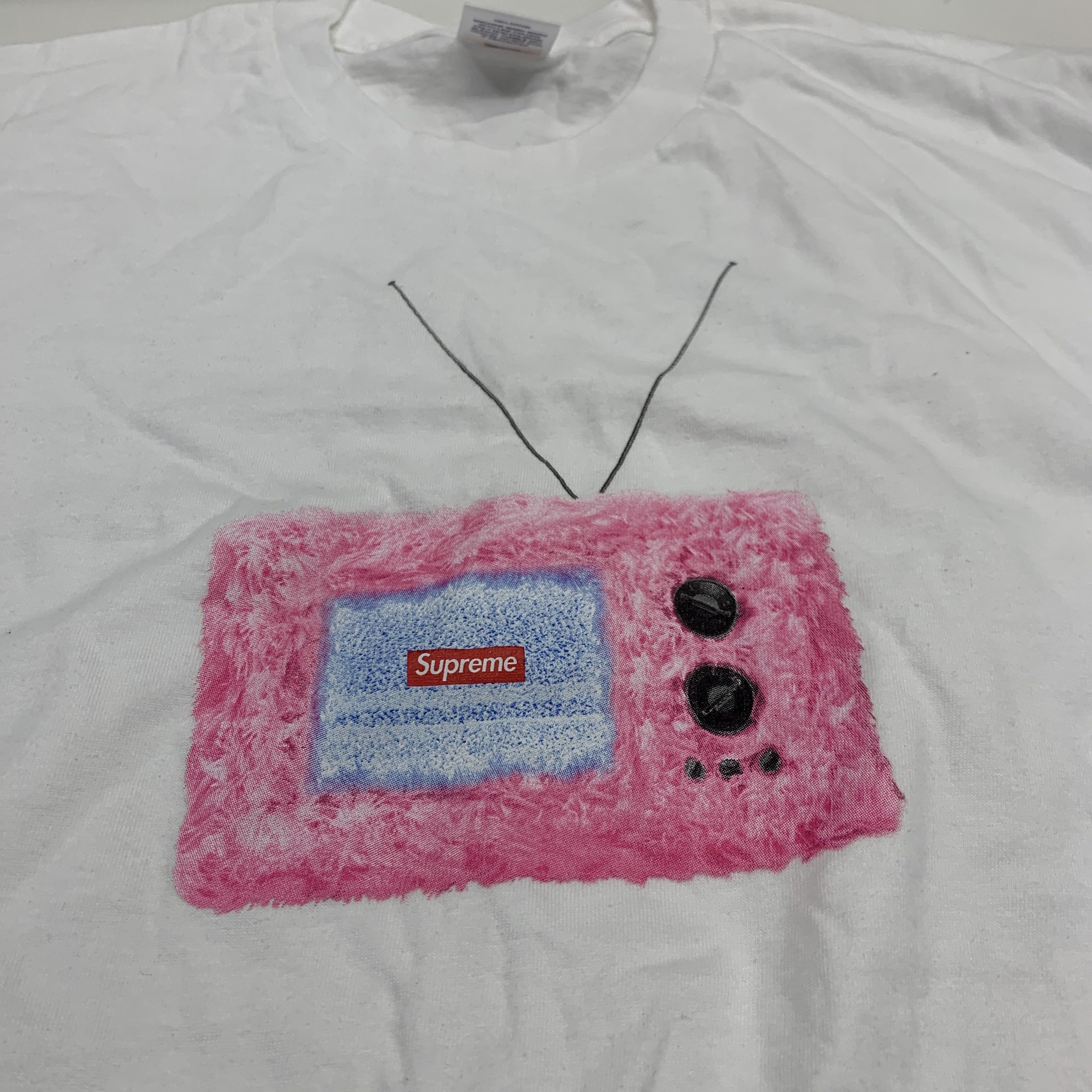 Supreme Supreme TV Graphic T-Shirt Size M Size US M / EU 48-50 / 2 - 4 Thumbnail