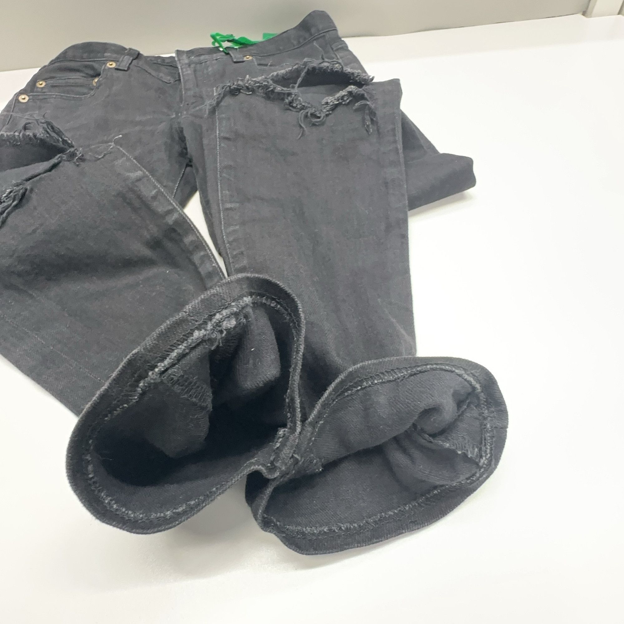 Saint Laurent Paris Saint Laurent Distressed Black Denim Jeans Size 28 Size US 28 / EU 44 - 10 Thumbnail