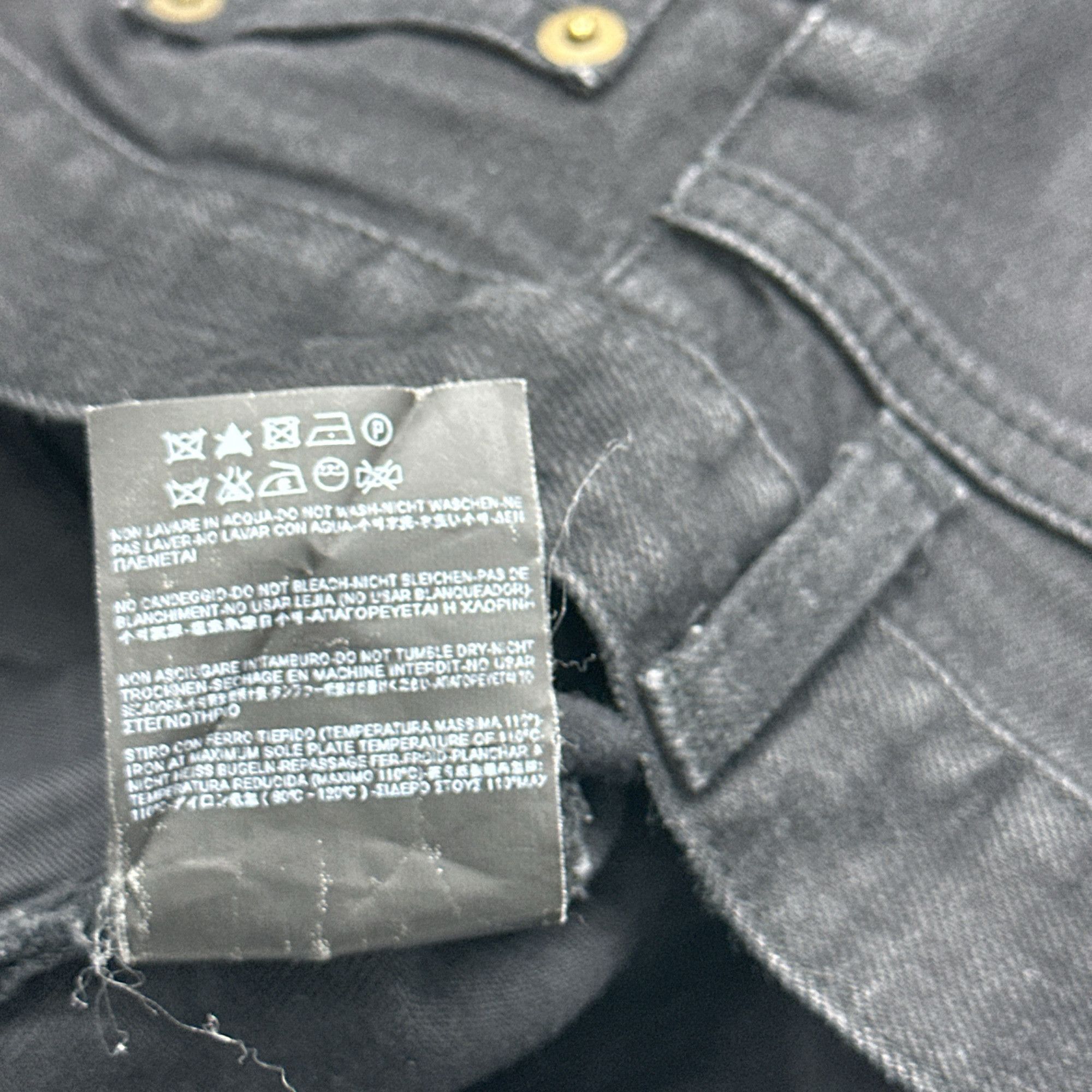 Saint Laurent Paris Saint Laurent Distressed Black Denim Jeans Size 28 Size US 28 / EU 44 - 6 Thumbnail