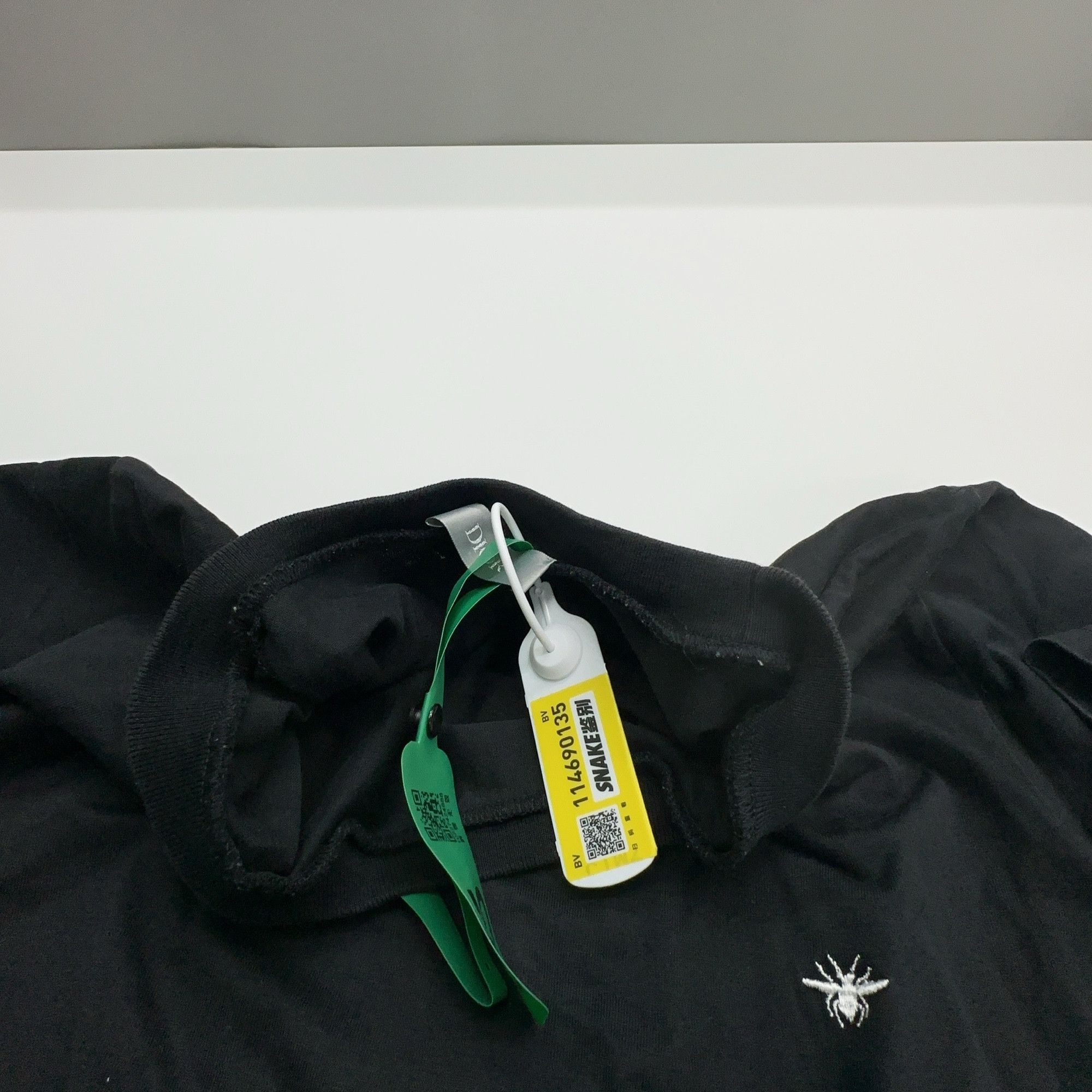 Dior Dior Bee Embroidery T-Shirt Size L Size US L / EU 52-54 / 3 - 5 Thumbnail