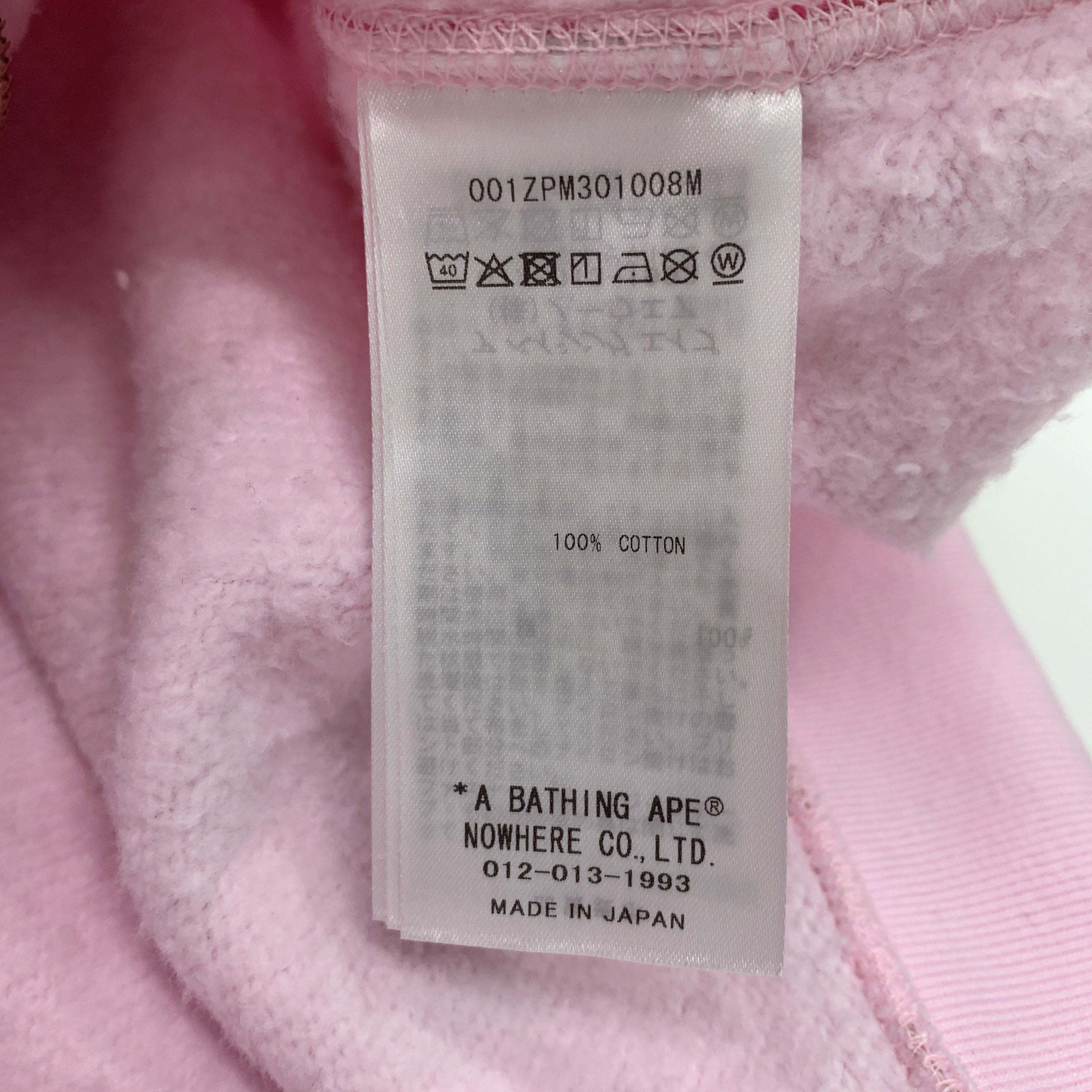 Bape A Bathing Ape Pink Camo Shark Hoodie Size M Size US M / EU 48-50 / 2 - 4 Thumbnail