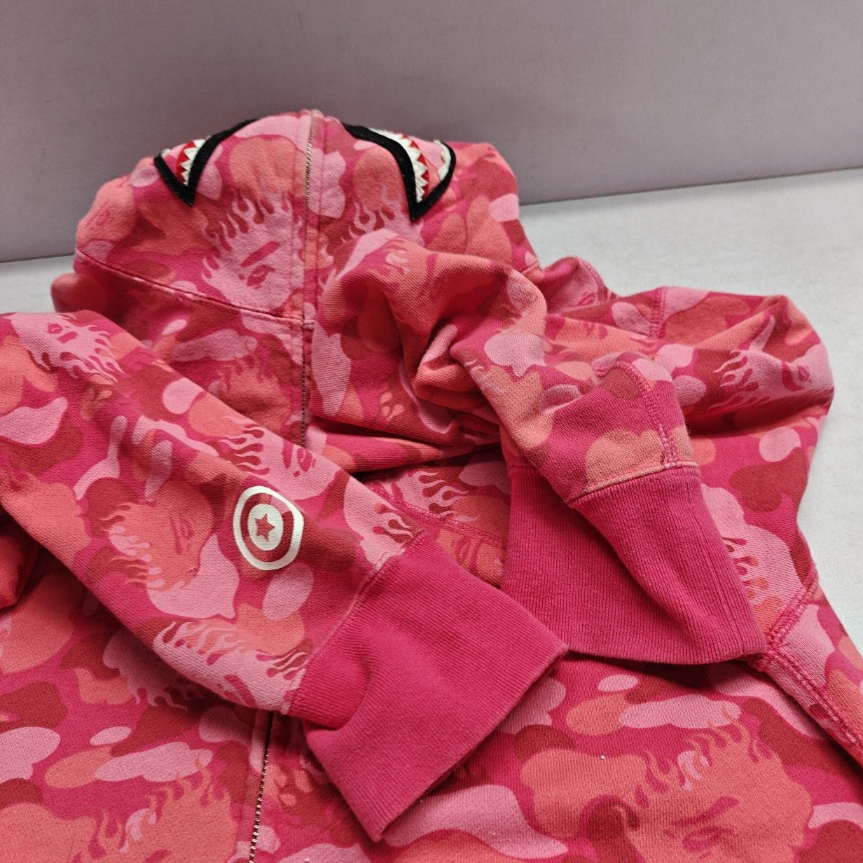Bape A Bathing Ape Pink Camo Shark Full Zip Hoodie Size L Size US L / EU 52-54 / 3 - 11 Thumbnail
