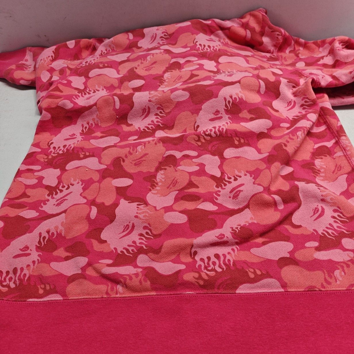 Bape A Bathing Ape Pink Camo Shark Full Zip Hoodie Size L Size US L / EU 52-54 / 3 - 14 Thumbnail