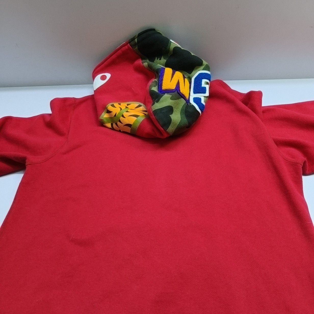 Bape A BATHING APE Camo Shark Tiger Hoodie Size XL Size US XL / EU 56 / 4 - 5 Thumbnail