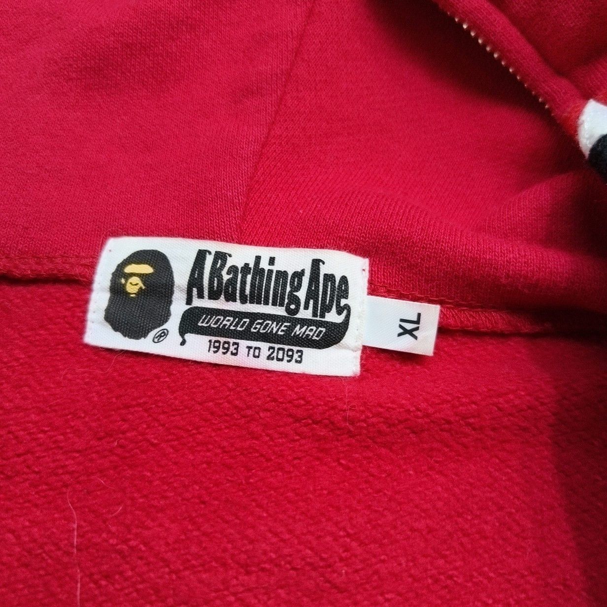 Bape A BATHING APE Camo Shark Tiger Hoodie Size XL Size US XL / EU 56 / 4 - 3 Thumbnail