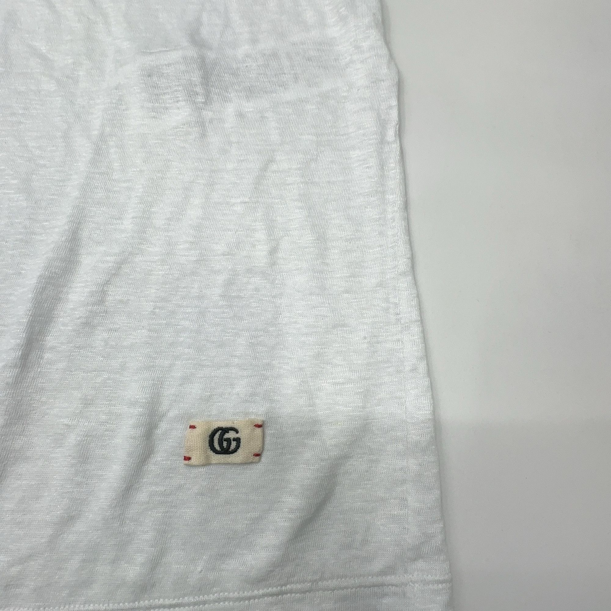 Gucci Gucci V-Neck Logo T-Shirt Size M Size US M / EU 48-50 / 2 - 7 Thumbnail