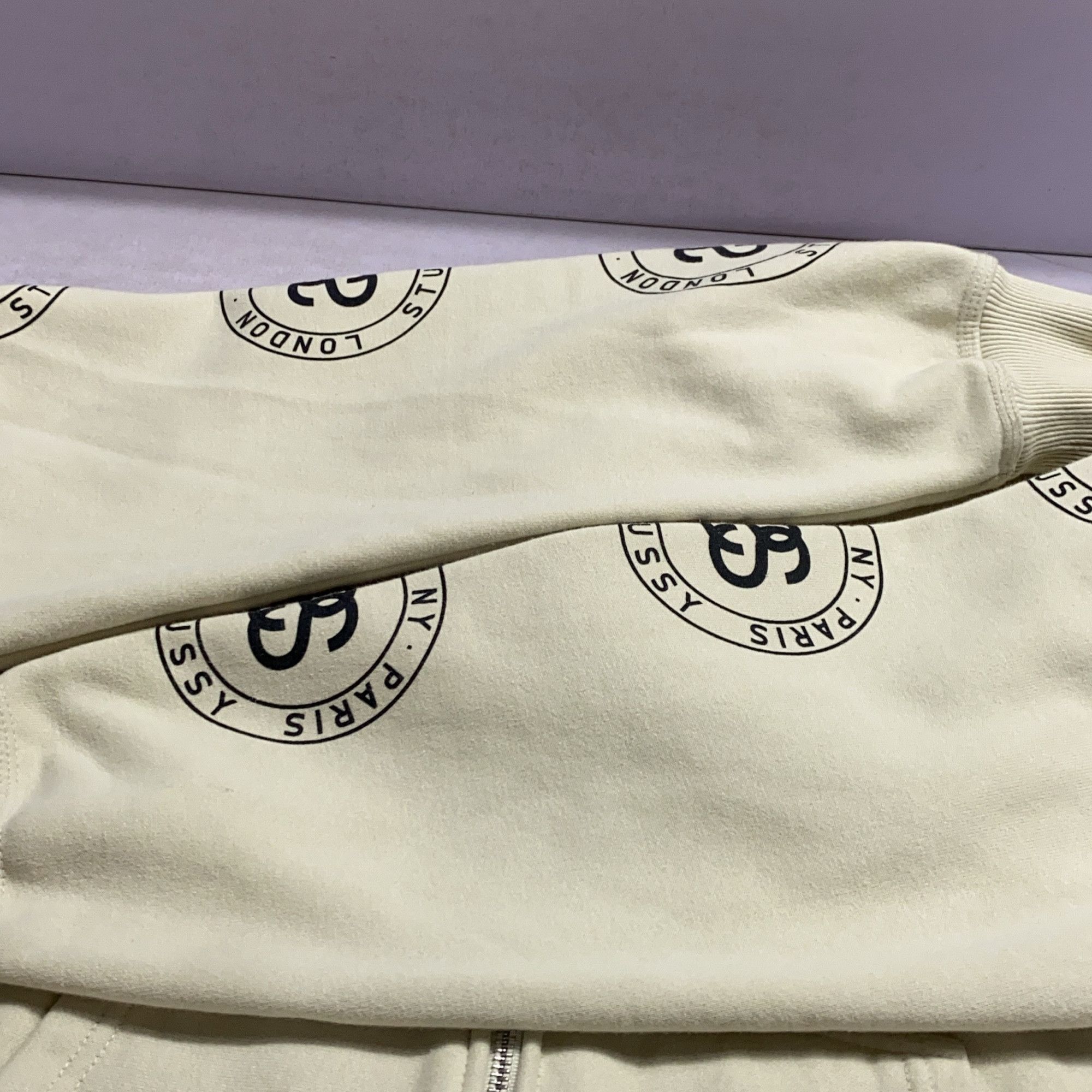 Stussy Stussy World Tour Zip Hoodie Size M Size US M / EU 48-50 / 2 - 14 Thumbnail