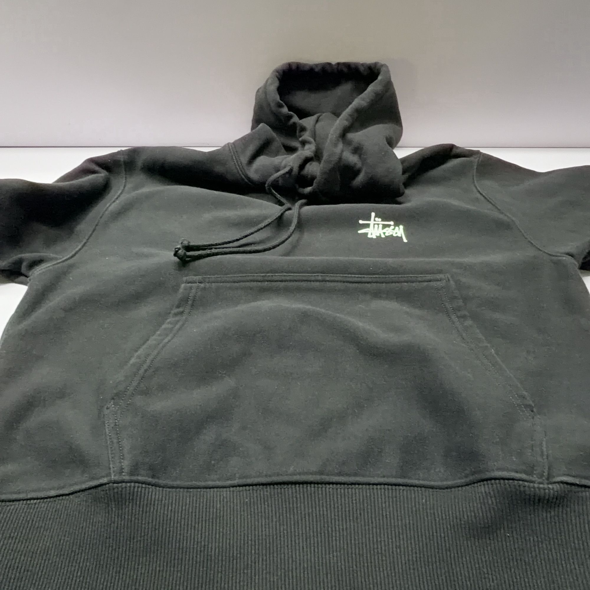 Stussy Stussy Logo Print Hoodie Size S Size US S / EU 44-46 / 1 - 12 Thumbnail