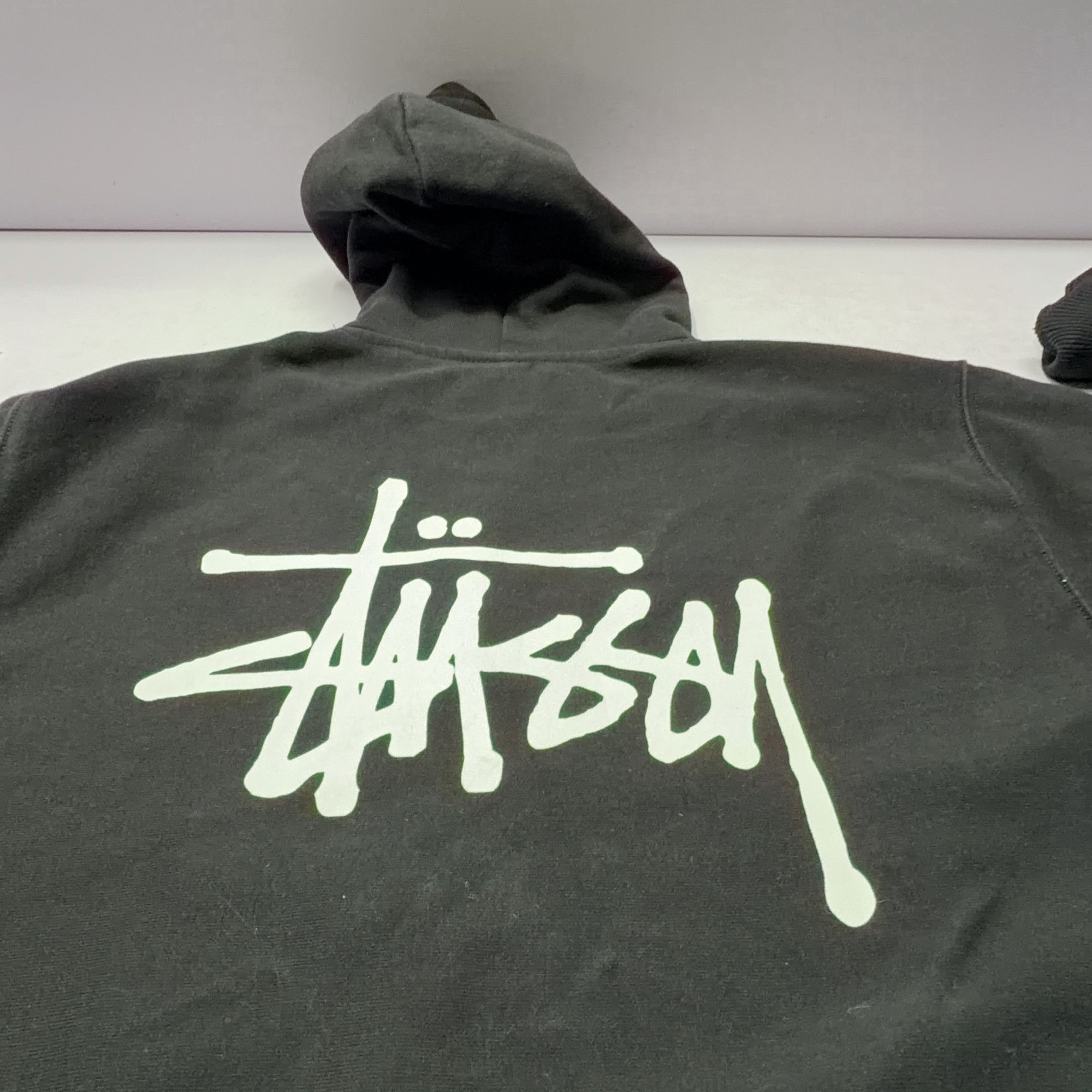 Stussy Stussy Logo Print Hoodie Size S Size US S / EU 44-46 / 1 - 16 Thumbnail