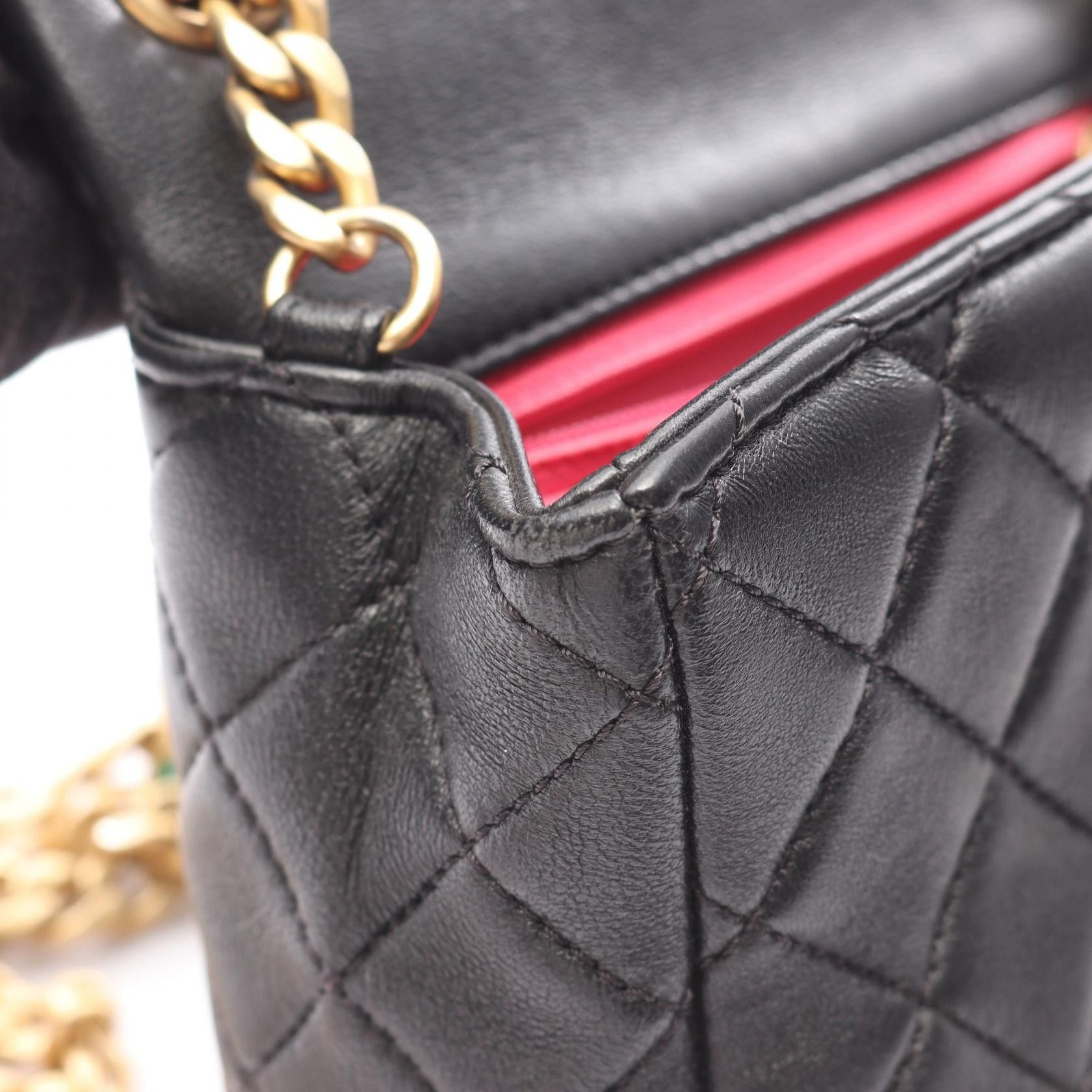 Chanel Chanel Chanel Mini Lambskin Shoulder Bag Leather Shoulder Bag AS2379 DUTY FREE for USA Size ONE SIZE - 7 Thumbnail
