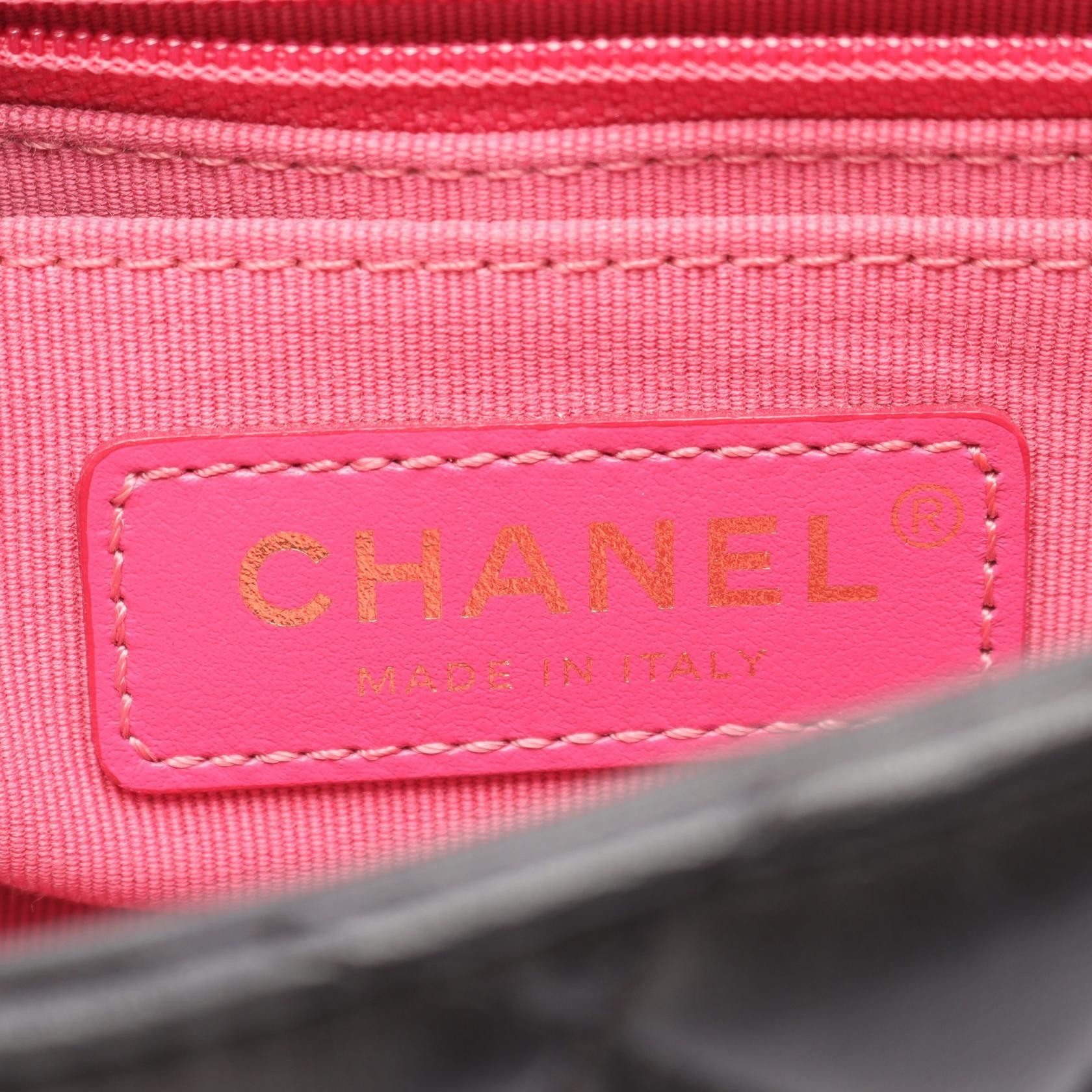Chanel Chanel Chanel Mini Lambskin Shoulder Bag Leather Shoulder Bag AS2379 DUTY FREE for USA Size ONE SIZE - 4 Thumbnail