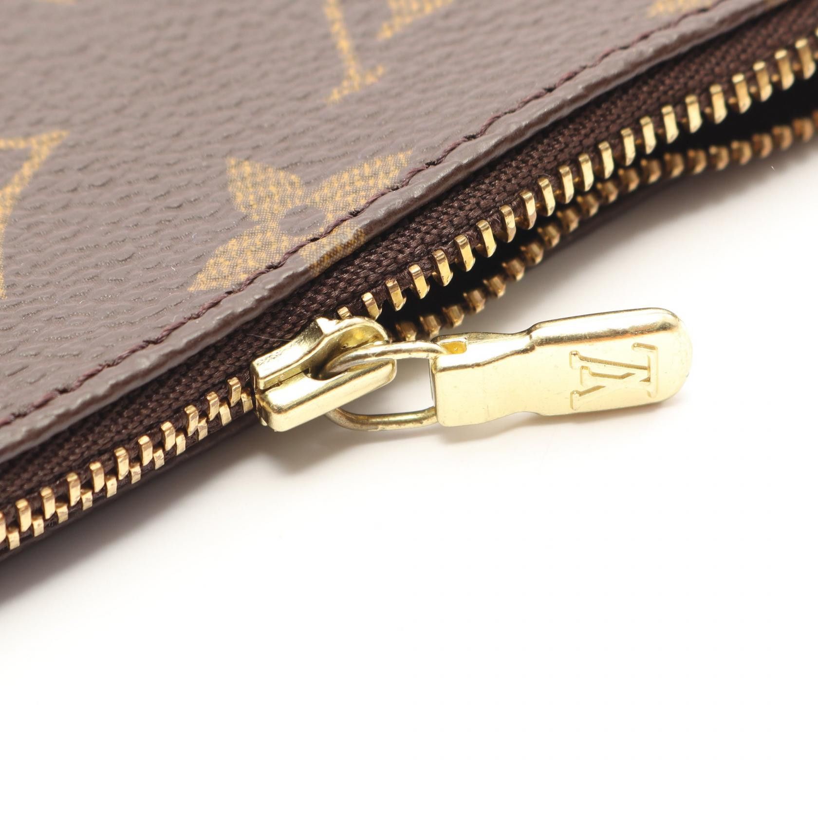 Louis Vuitton Louis Vuitton Louis Vuitton Pochette Accessoires Monogram Clutch Bag Textile Handbag M51980 DUTY FREE for USA Size ONE SIZE - 7 Thumbnail