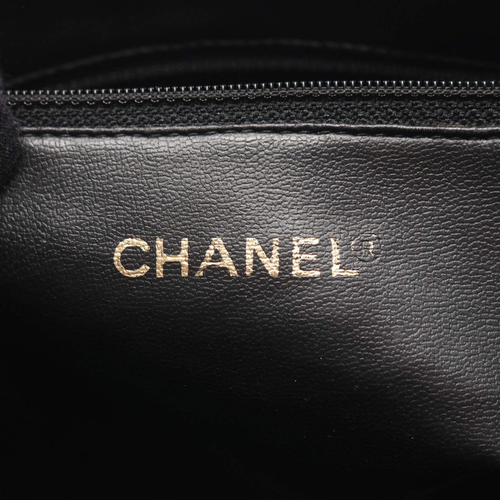 Chanel Chanel Chanel Triple Coco Mark Calf Tote Bag Leather Tote Bag DUTY FREE for USA Size ONE SIZE - 4 Thumbnail