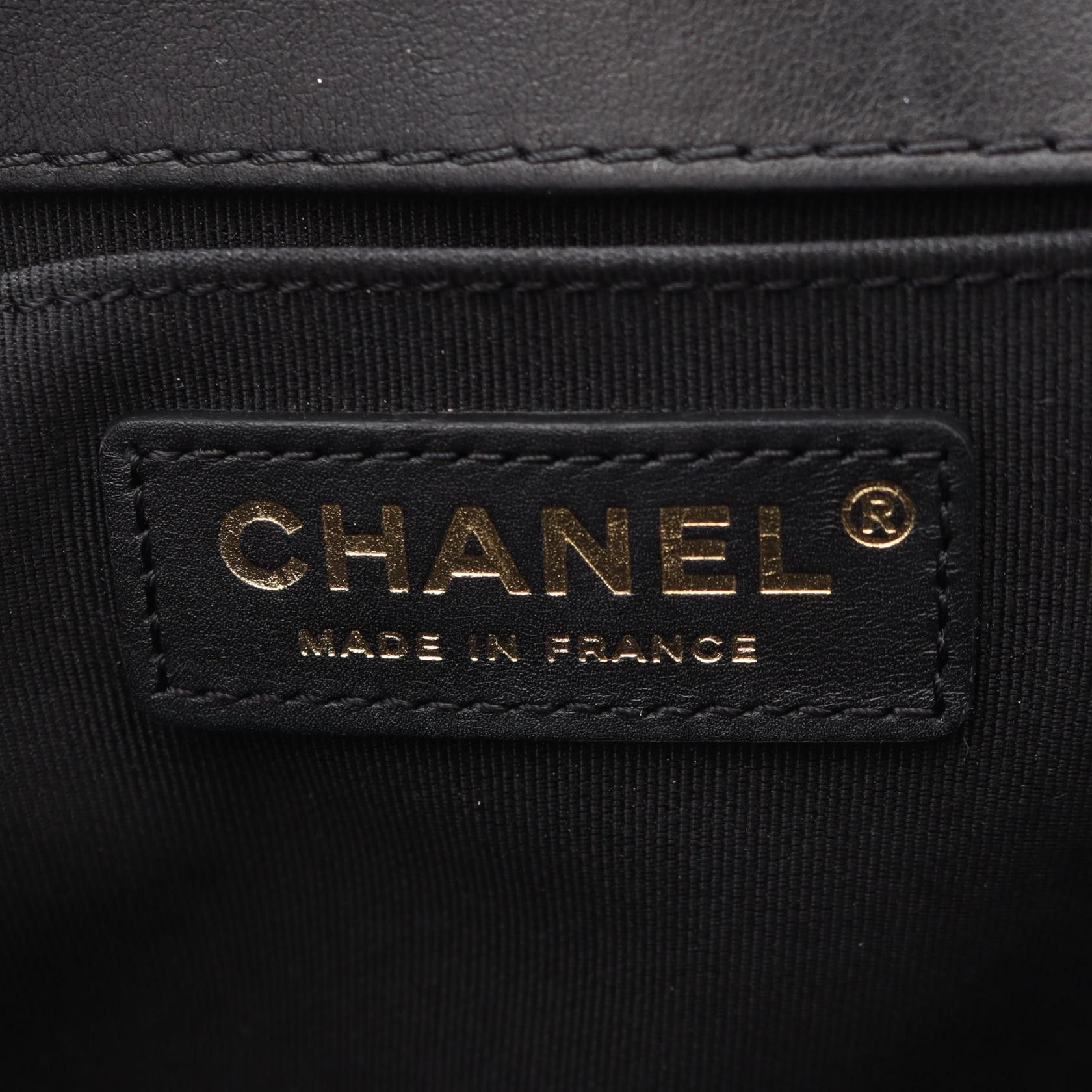 Chanel Chanel Chanel Boy Chanel Leather Shoulder Bag Leather Shoulder Bag A67086 DUTY FREE for USA Size ONE SIZE - 4 Thumbnail