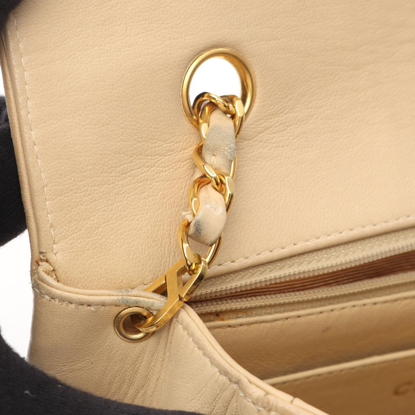 Chanel Chanel CHANEL Matelasse Diana Flap Lambskin Shoulder Bag Leather Shoulder Bag A01164 DUTY FREE for USA Size ONE SIZE - 8 Thumbnail