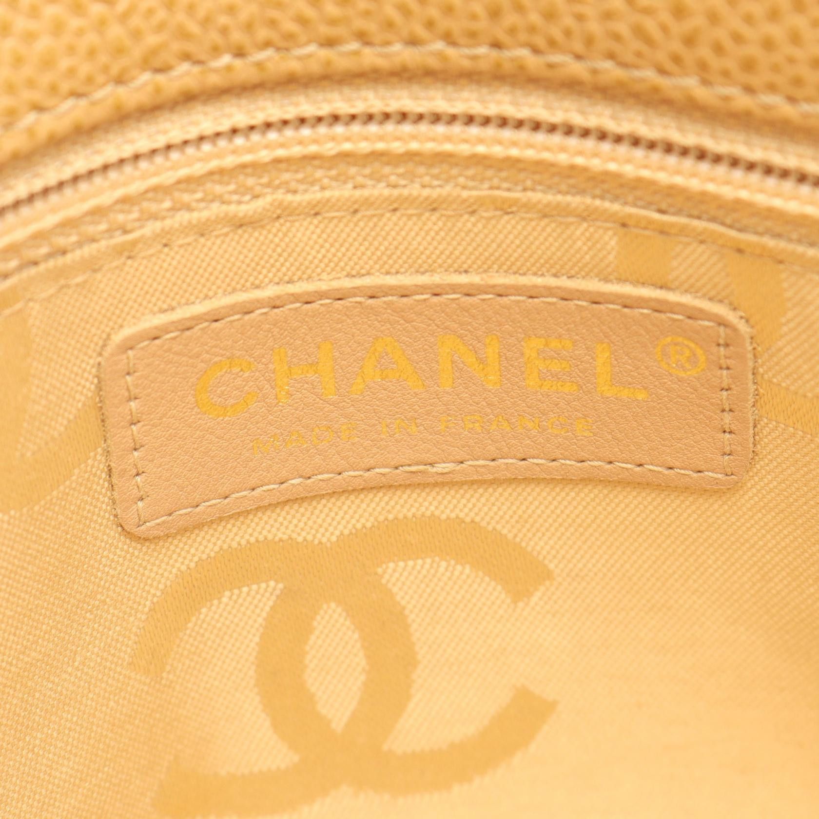 Chanel Chanel Chanel Coco Mark Calf Mini Handbag Leather Handbag DUTY FREE for USA Size ONE SIZE - 4 Thumbnail