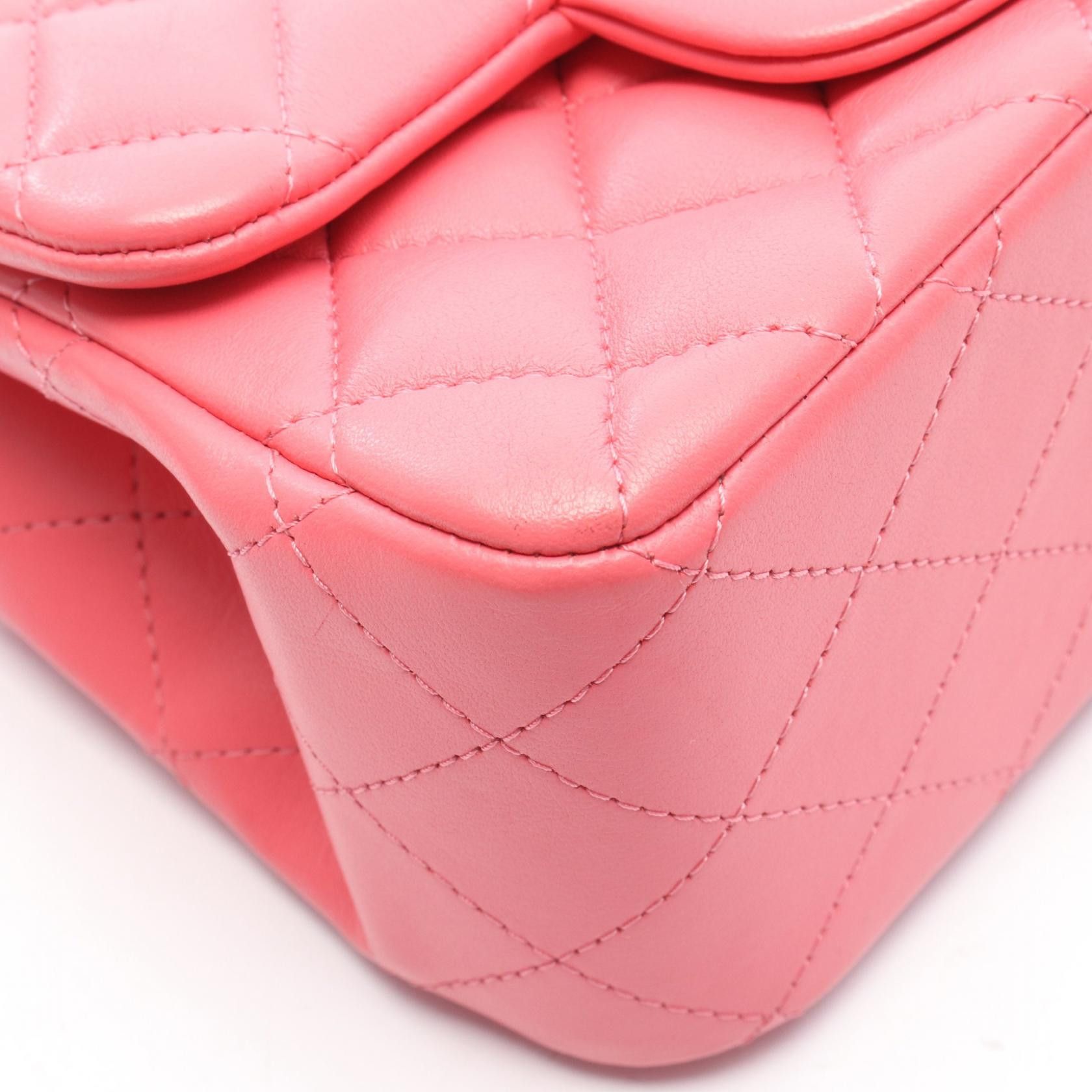 Chanel Chanel CHANEL Mini Matelasse Lambskin Shoulder Bag Leather Shoulder Bag DUTY FREE for USA Size ONE SIZE - 9 Thumbnail