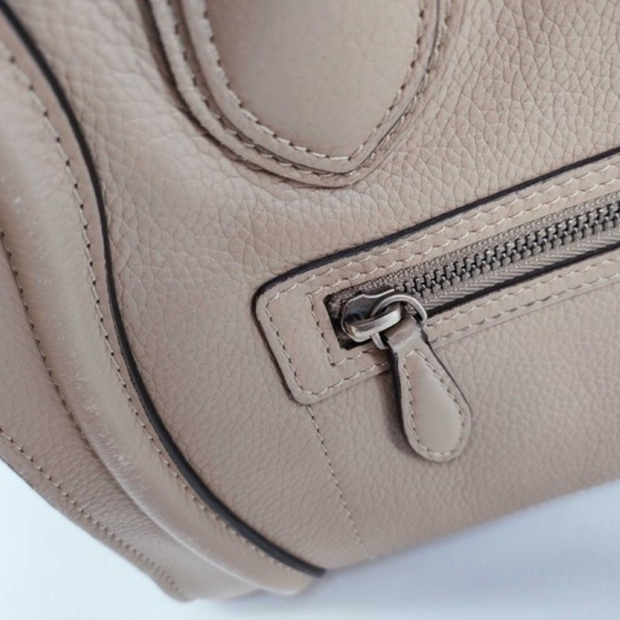 Celine Celine Luggage Micro Shopper Handbag, Brown Leather, Women's Size ONE SIZE - 5 Thumbnail
