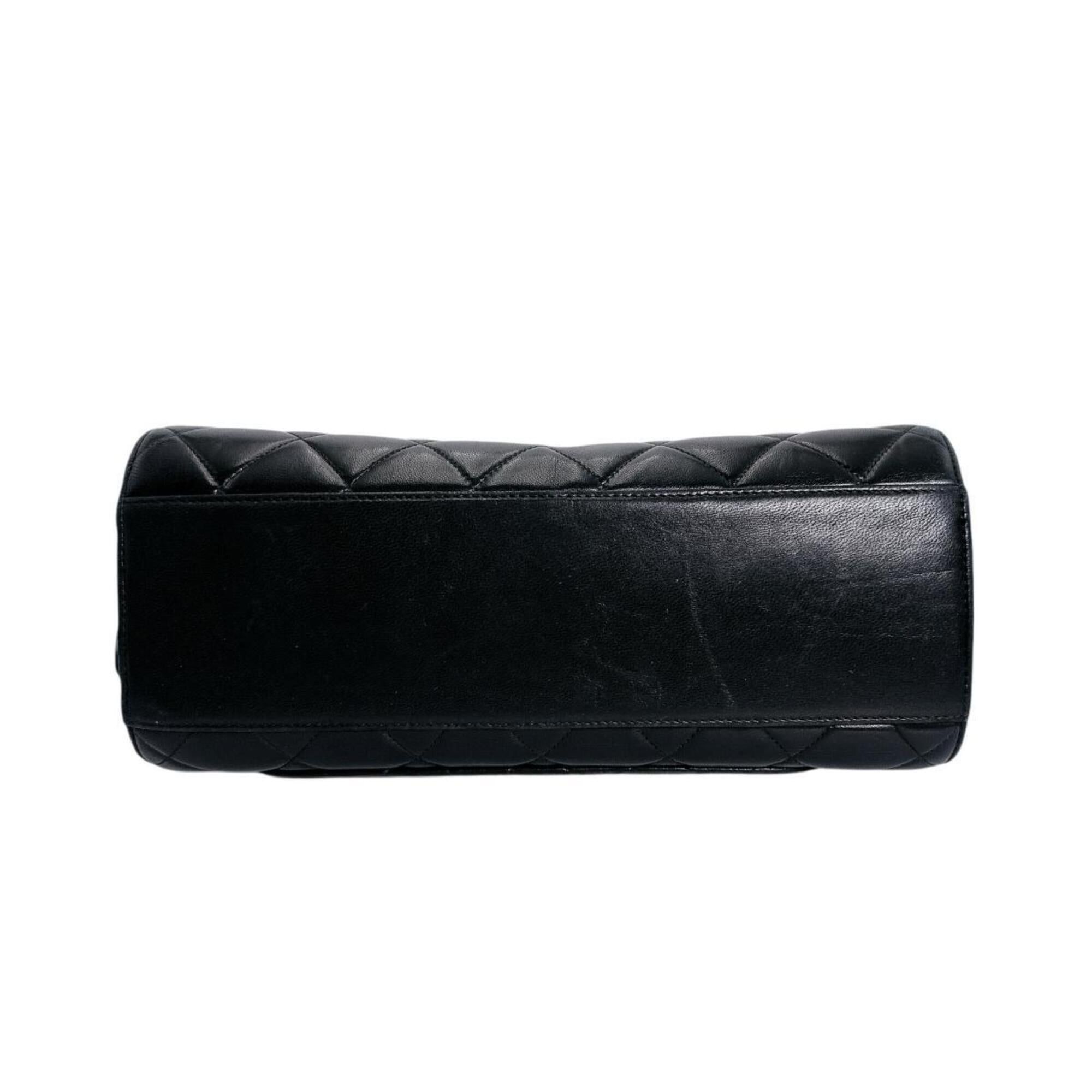 Chanel Chanel body bag/shoulder bag, lambskin, matelassé, black. Size ONE SIZE - 5 Thumbnail