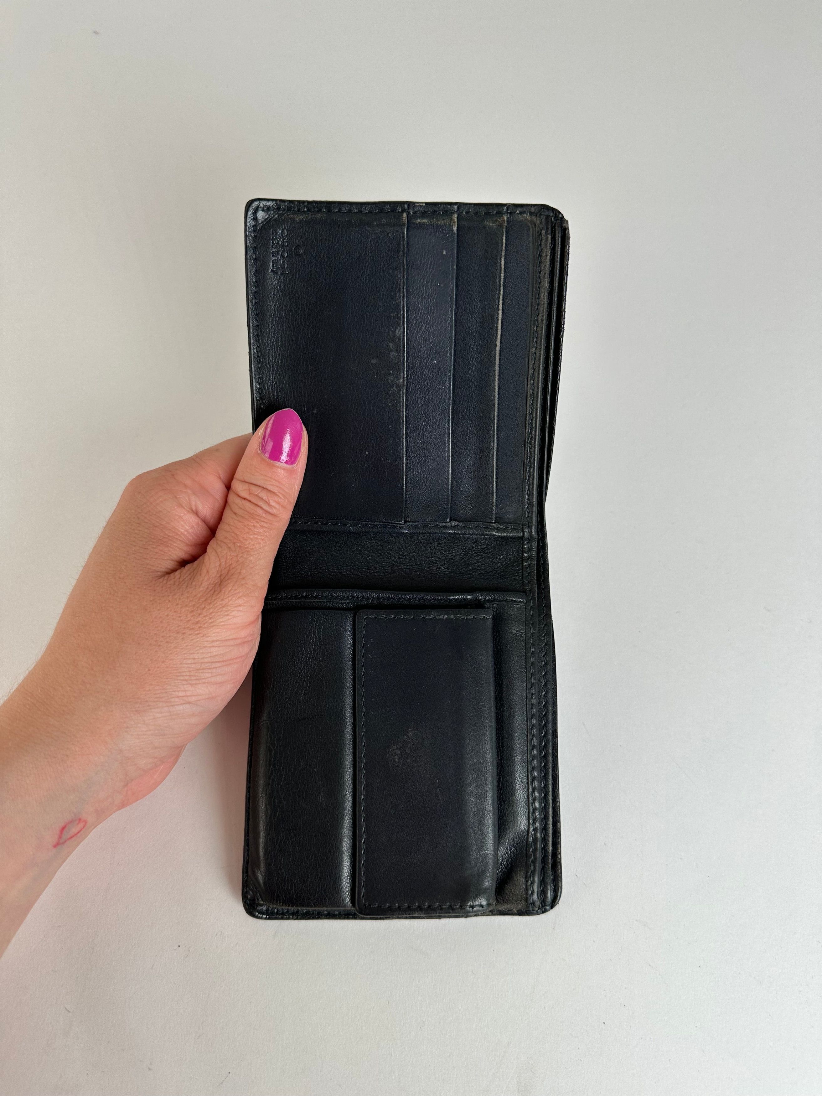 Gucci Vintage Microssima Bifold Wallet Navy Blue Size ONE SIZE - 3 Thumbnail