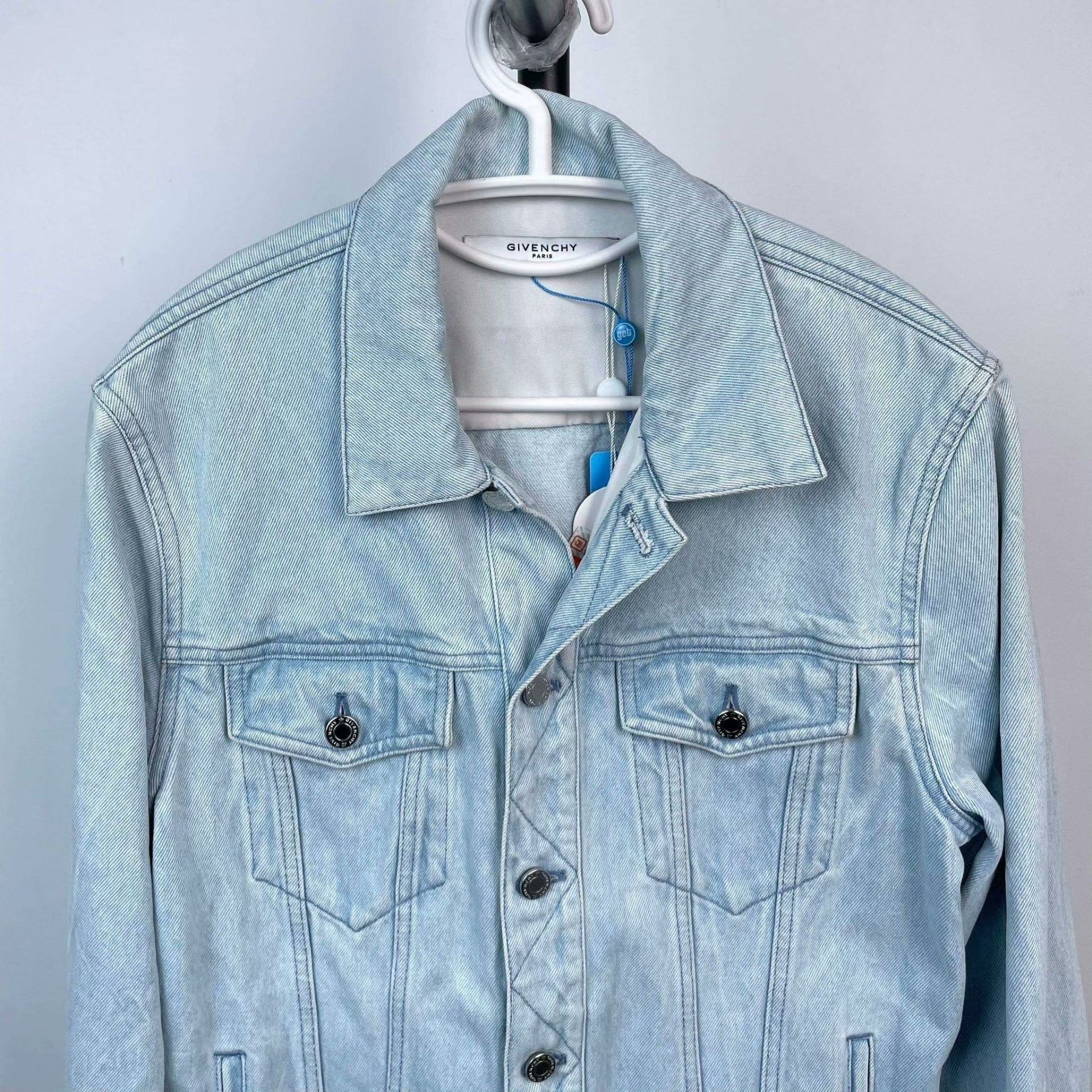 Givenchy Givenchy Light Blue Denim Jacket M Size US M / EU 48-50 / 2 - 9 Thumbnail